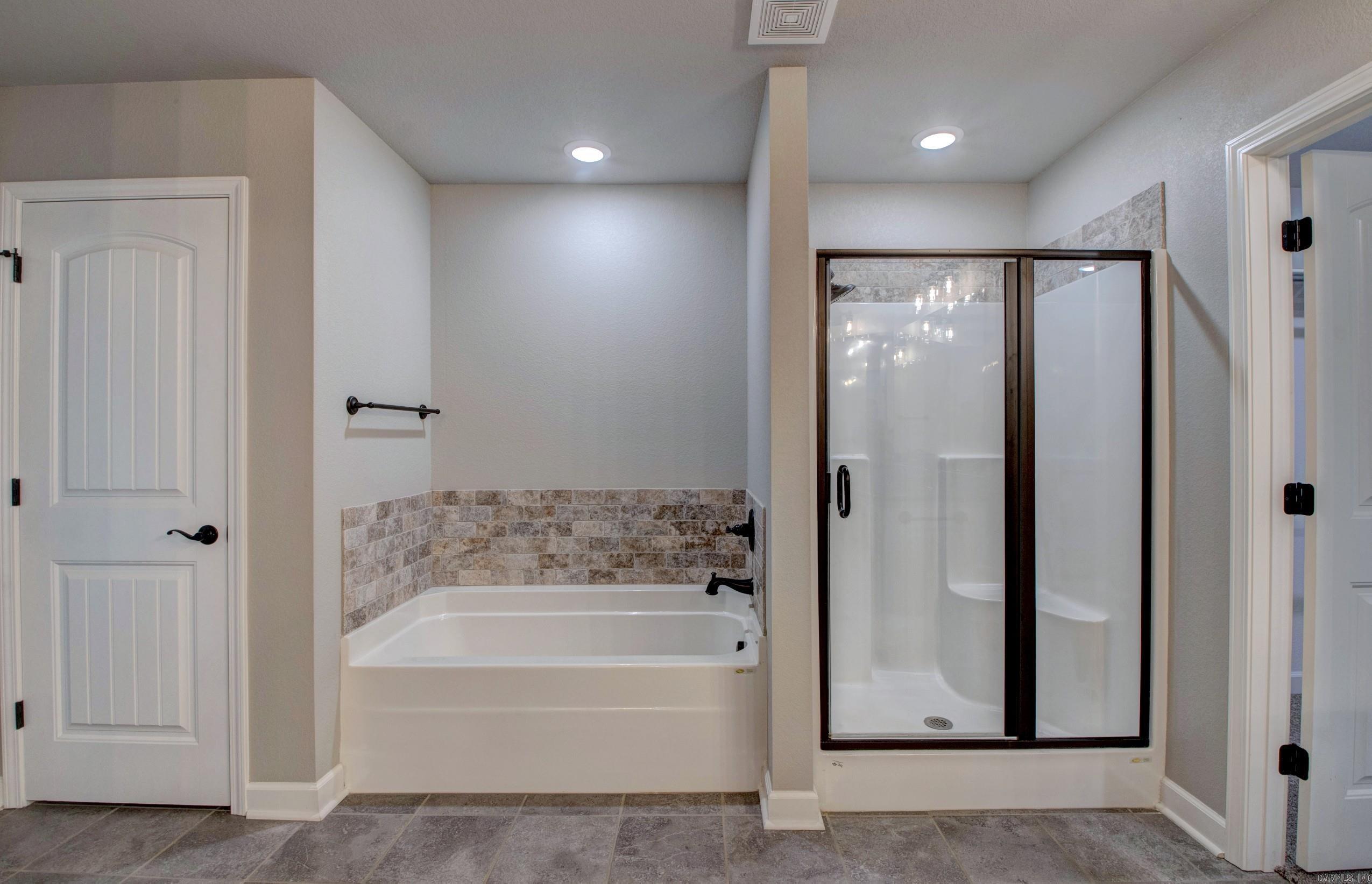 HERITAGE MEADOWS - Residential