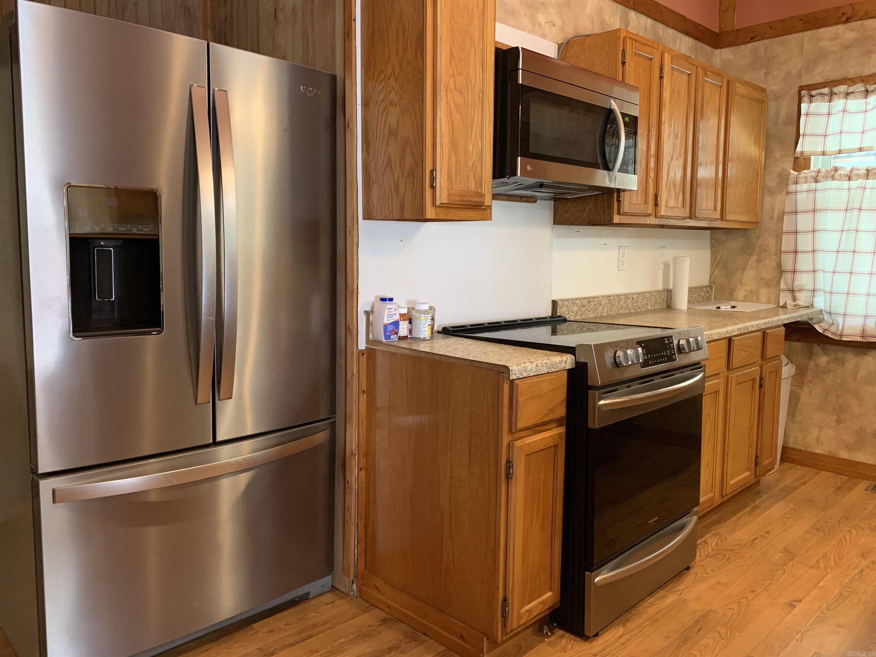 WAYWOOD ESTATES - Residential