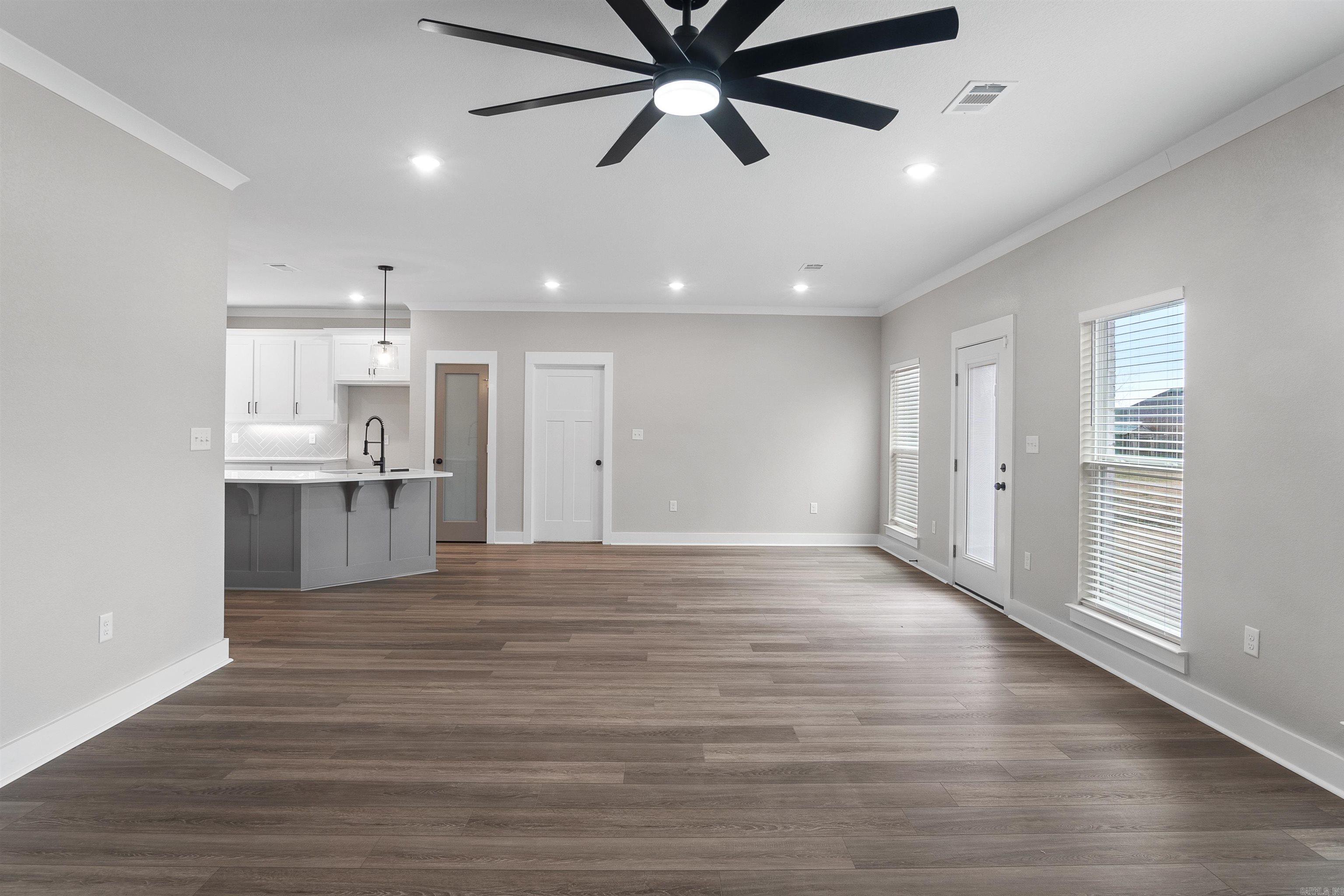 Dove Creek - Residential