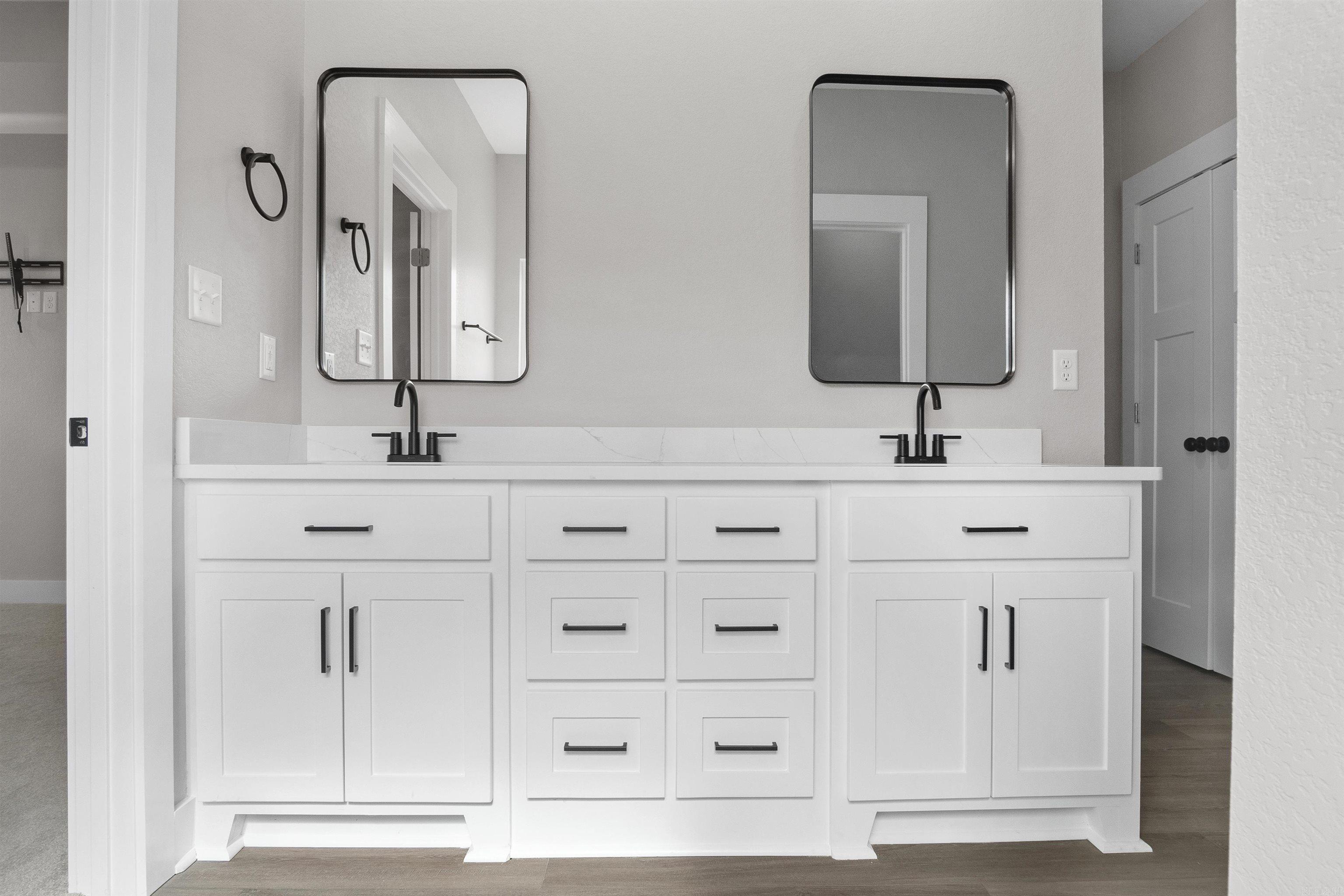 Dove Creek - Residential