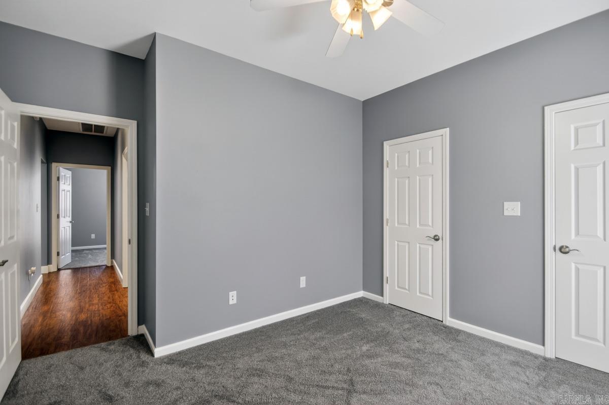 SPRINGHILL FARMS - Residential