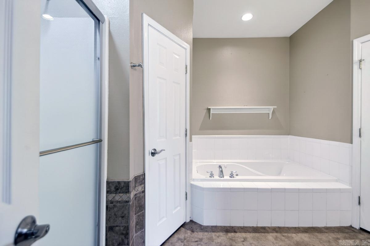 SPRINGHILL FARMS - Residential