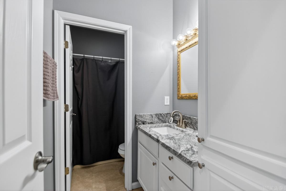 SPRINGHILL FARMS - Residential