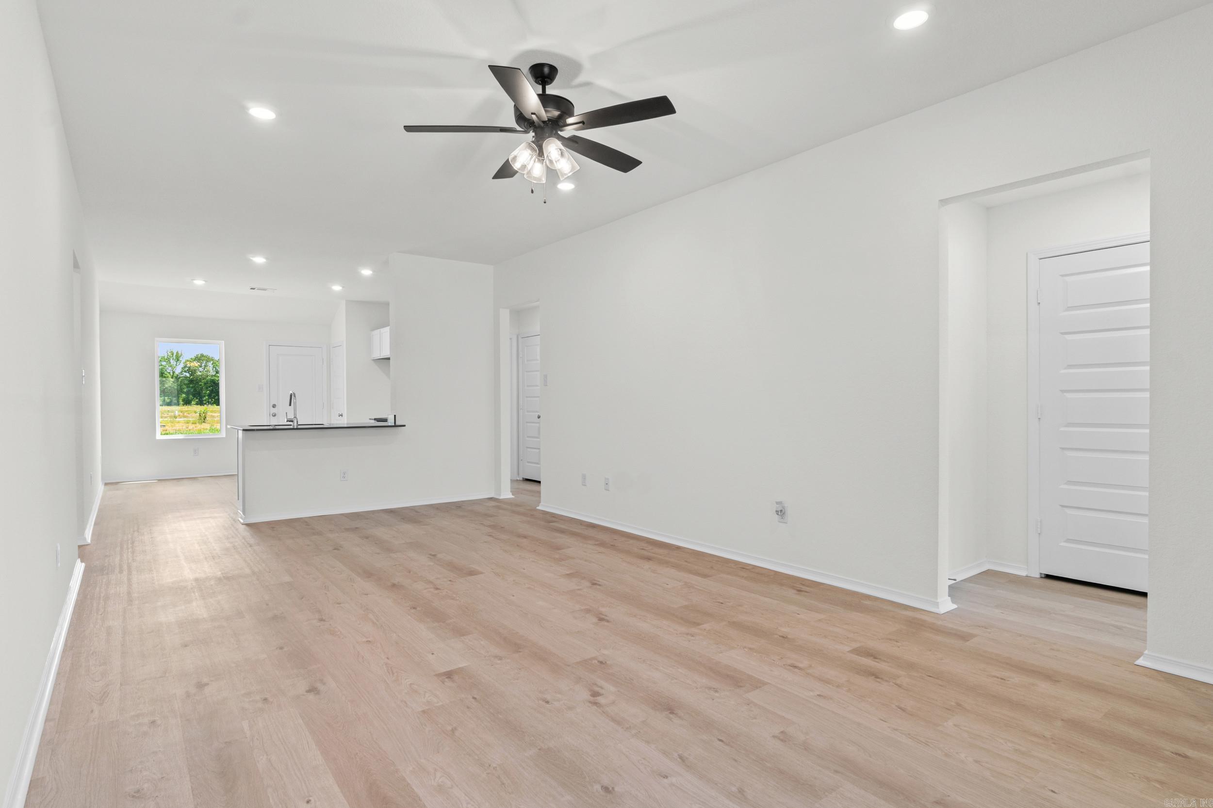 SOUTHFORK RANCH S/D PH I - Residential
