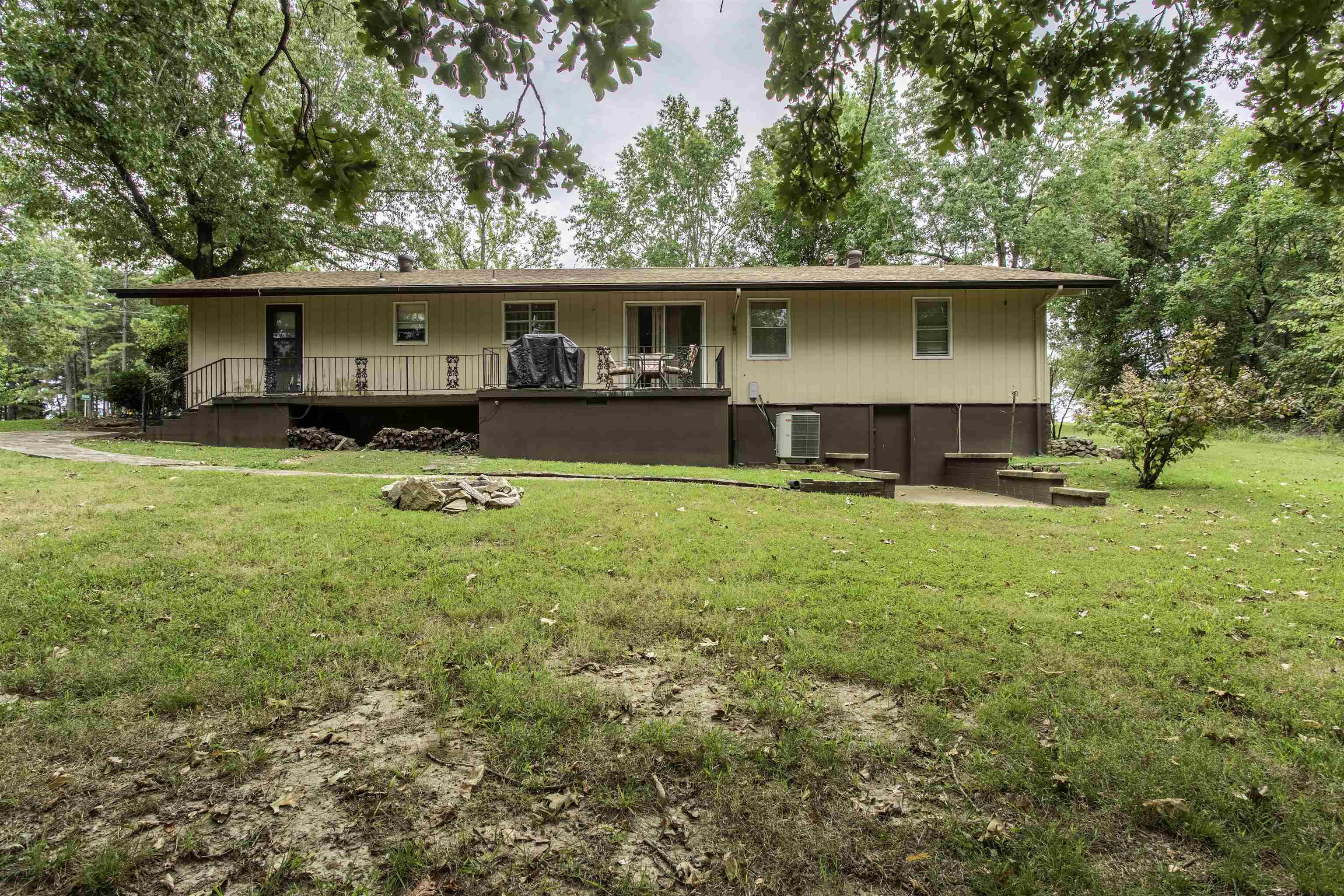 CHOCTAW FOURTH - Residential