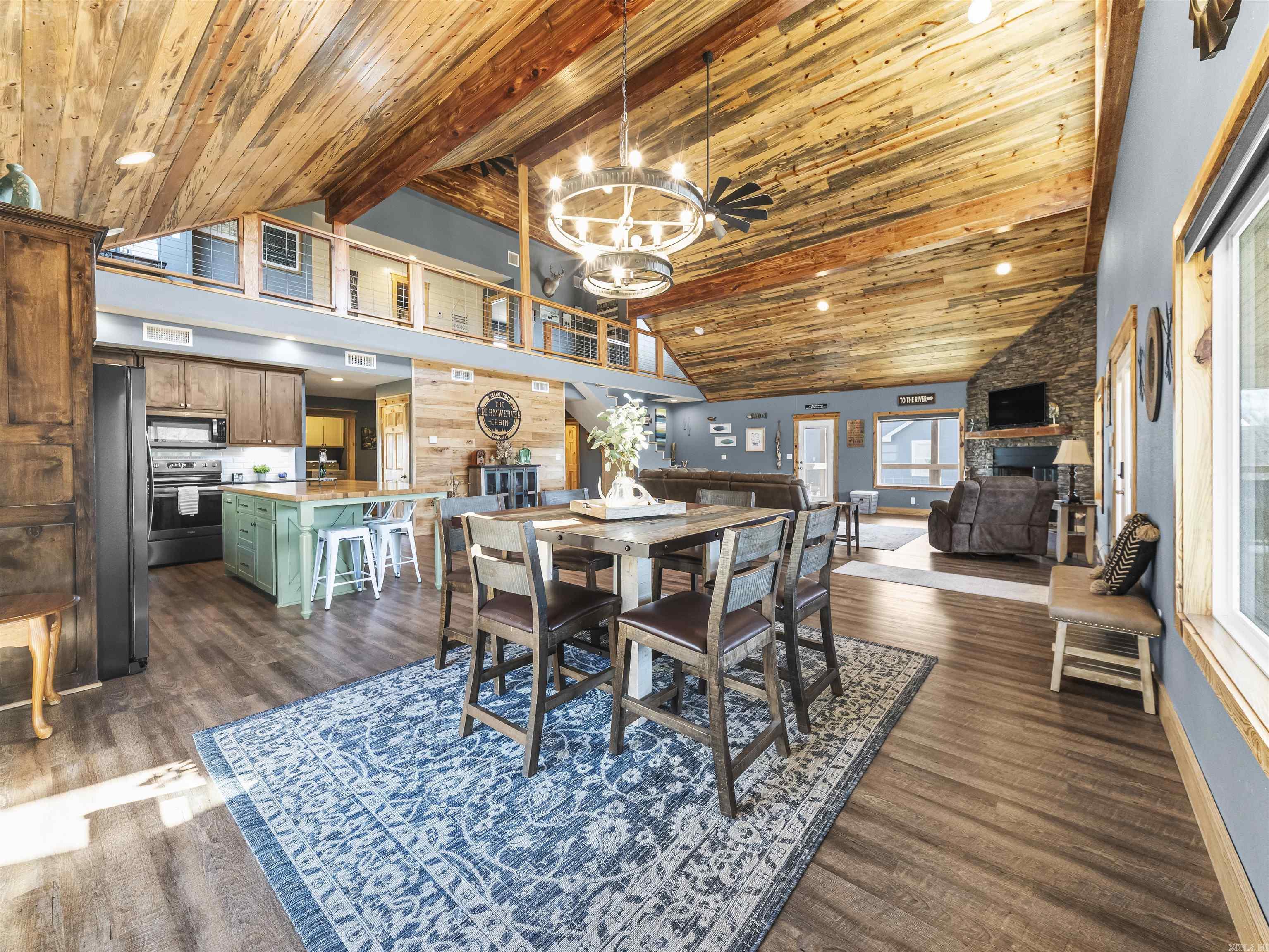 Jordans Bend at Caddos - Residential