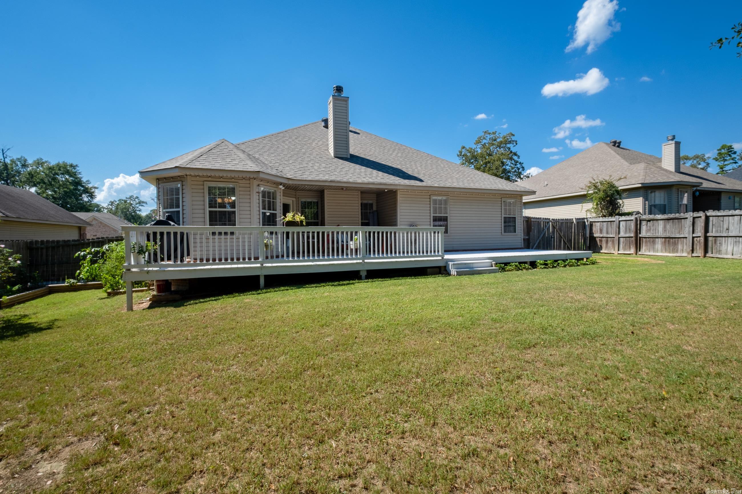 HIDDEN MEADOWS - Residential