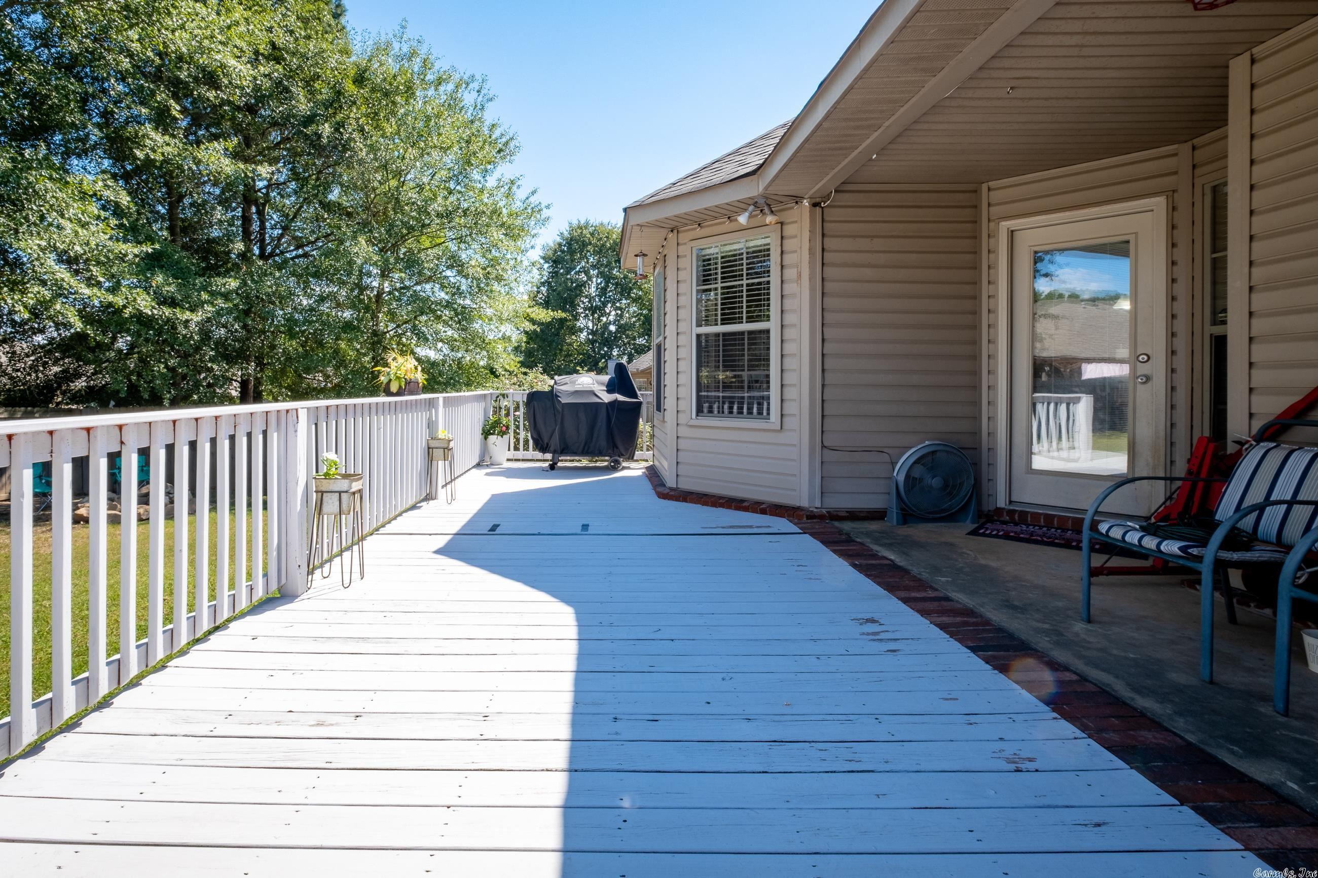 HIDDEN MEADOWS - Residential