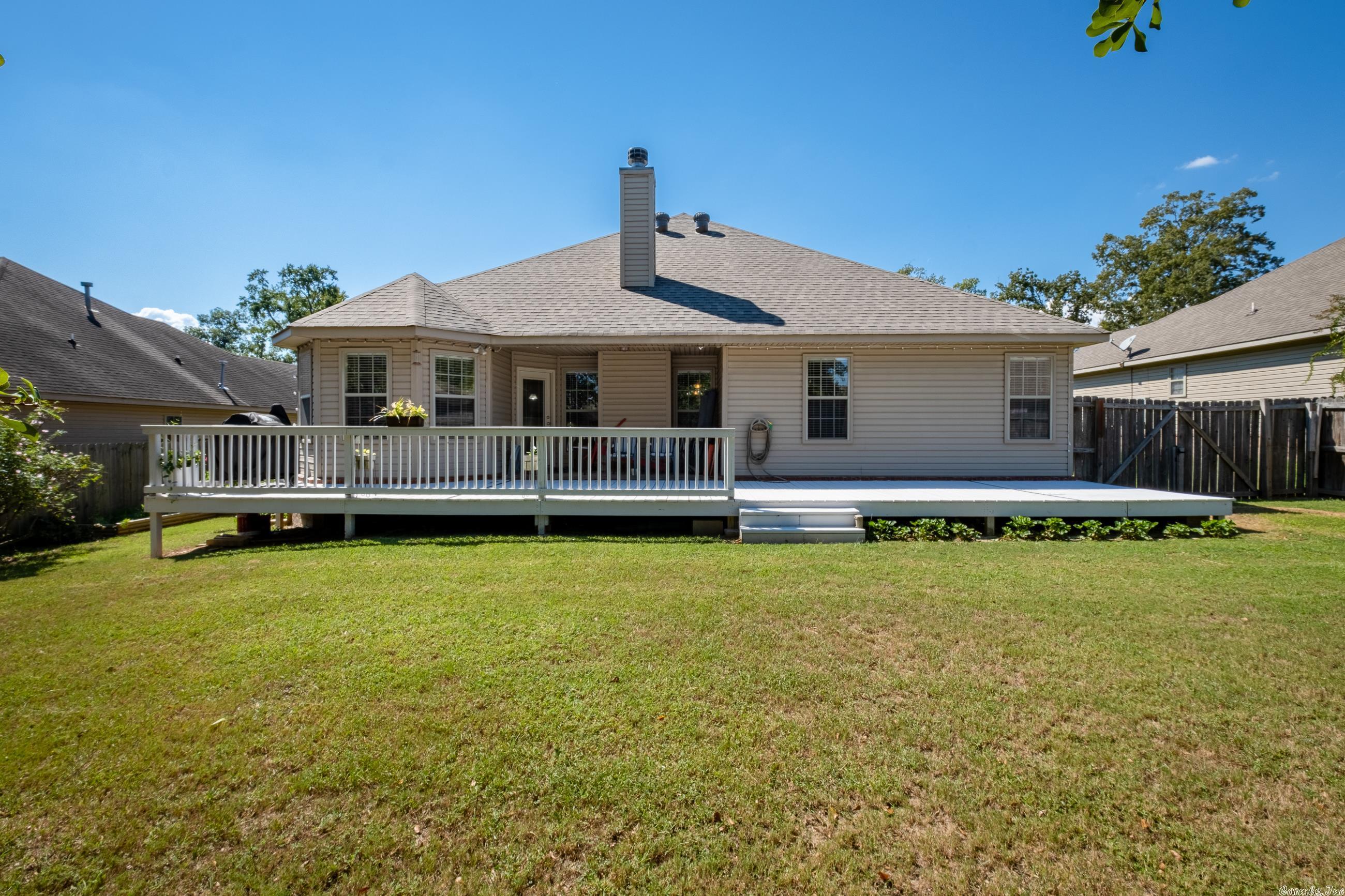 HIDDEN MEADOWS - Residential