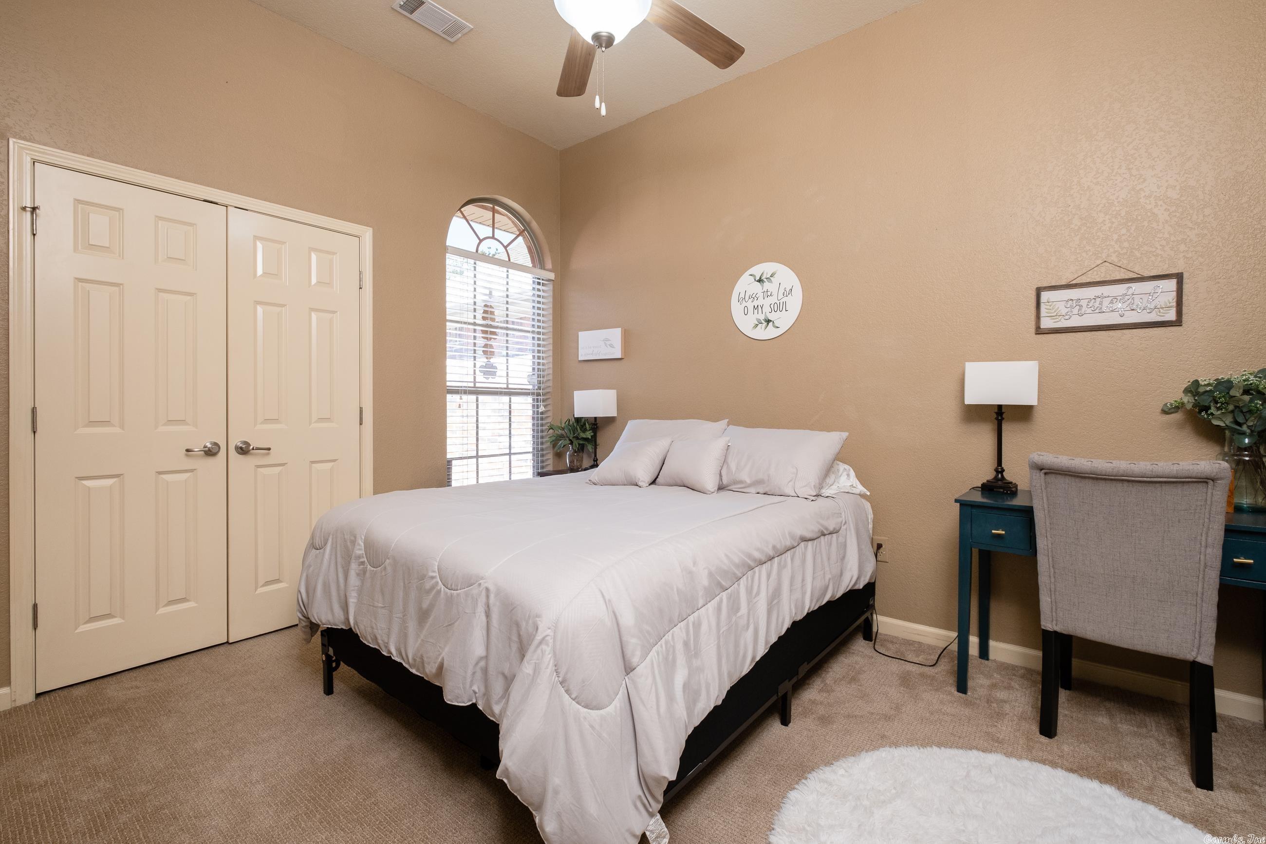 HIDDEN MEADOWS - Residential