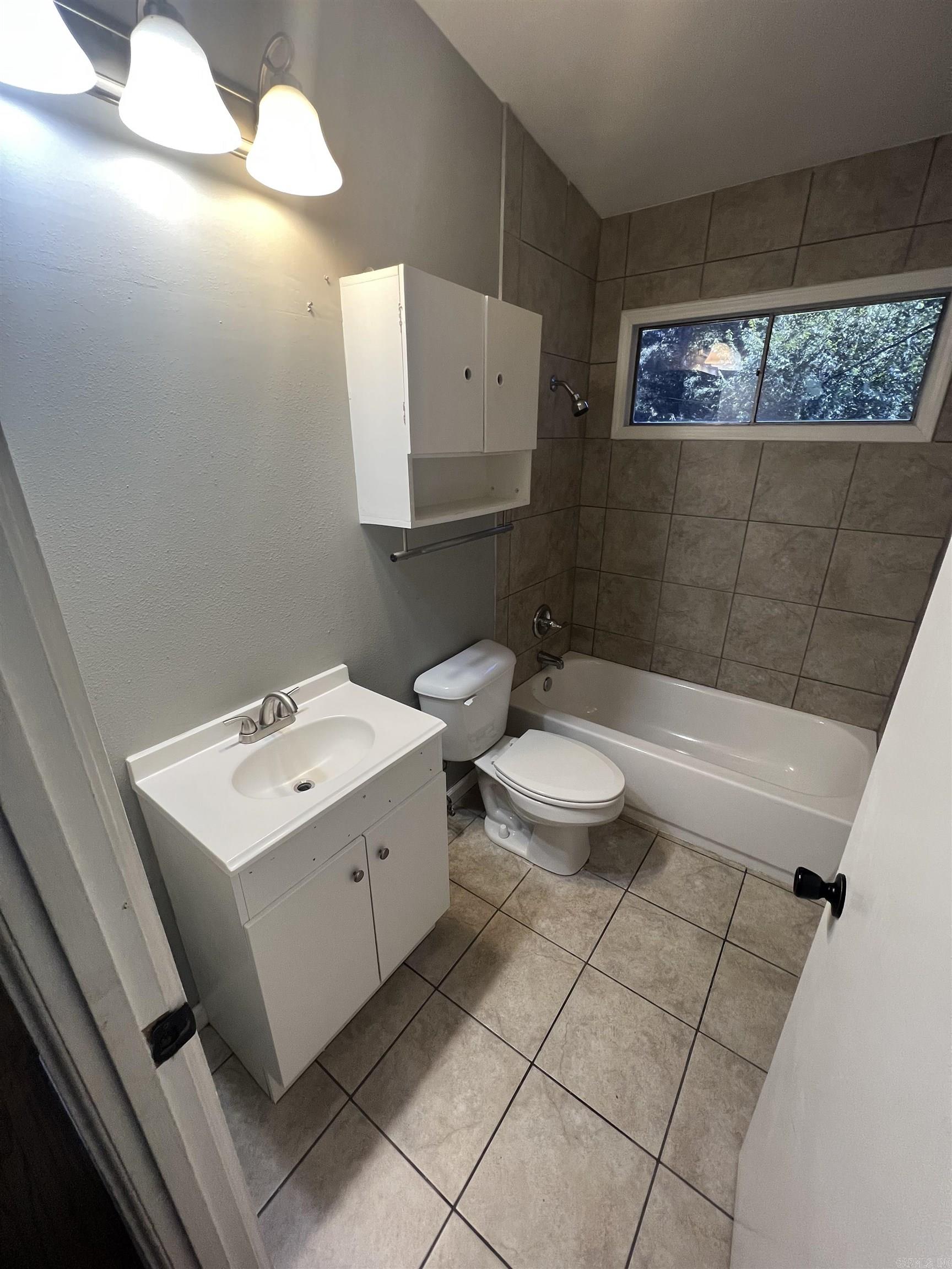 Meadowcliff - Residential Lease