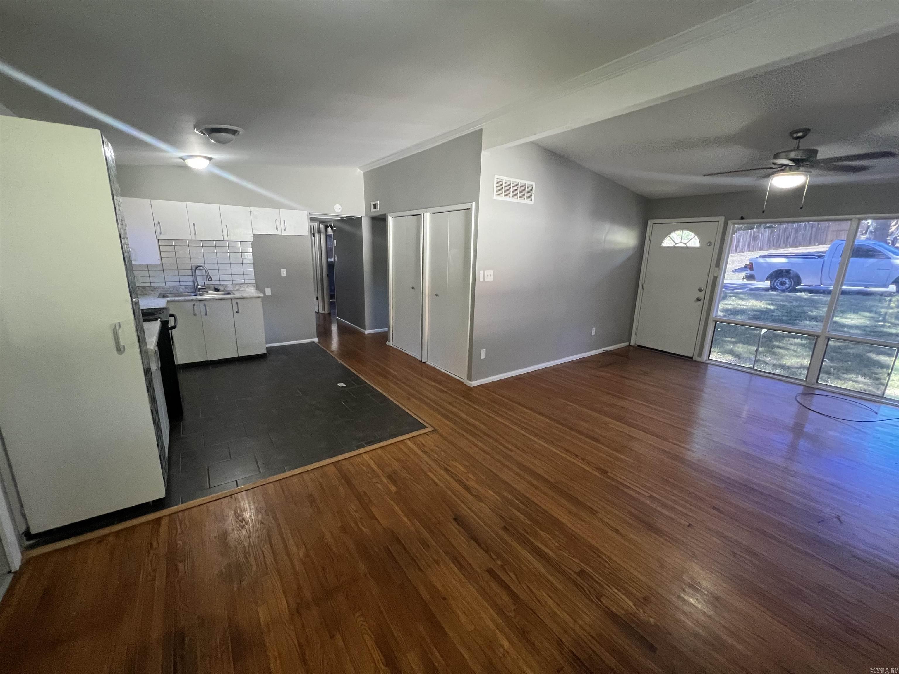 Meadowcliff - Residential Lease