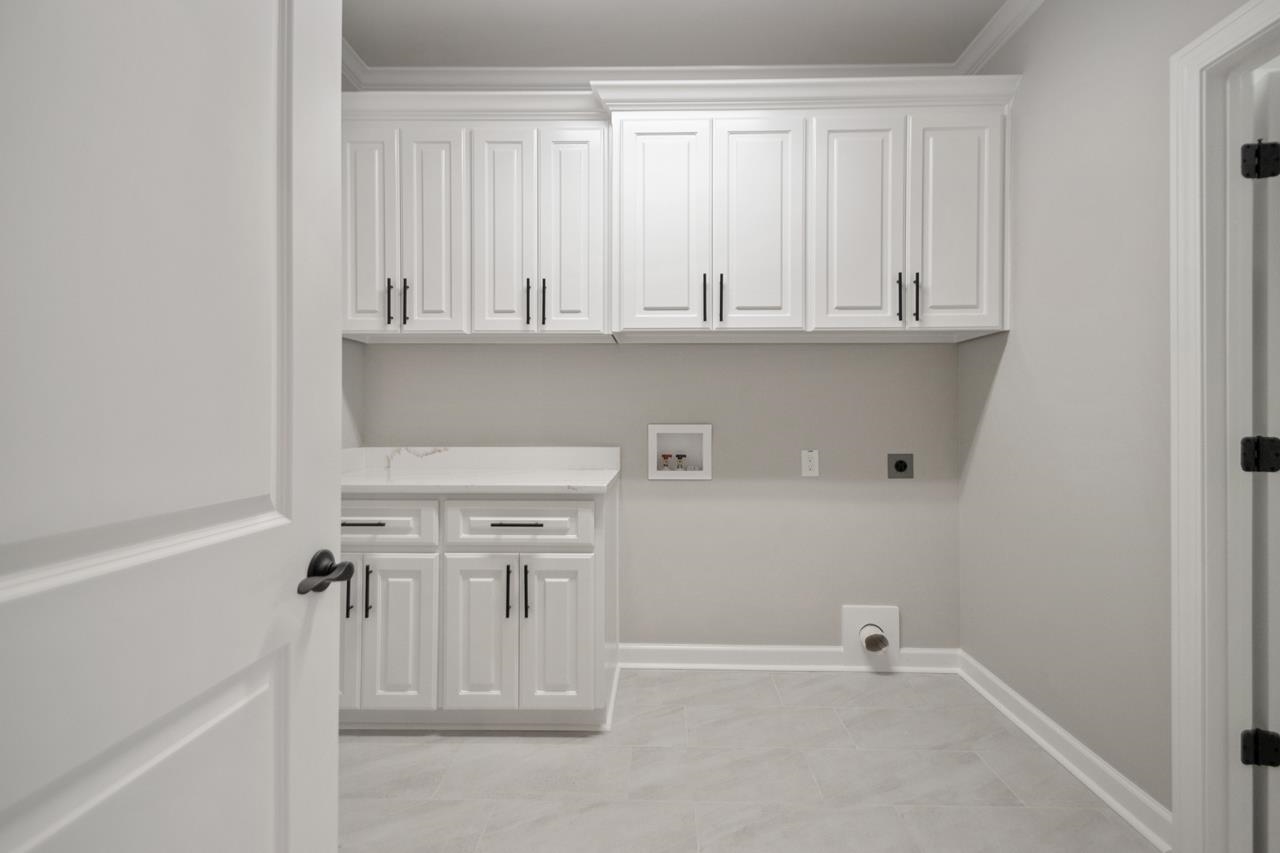 MILLERS GLENN - Residential