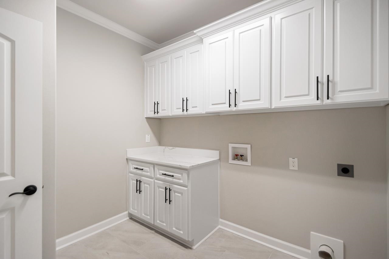 MILLERS GLENN - Residential