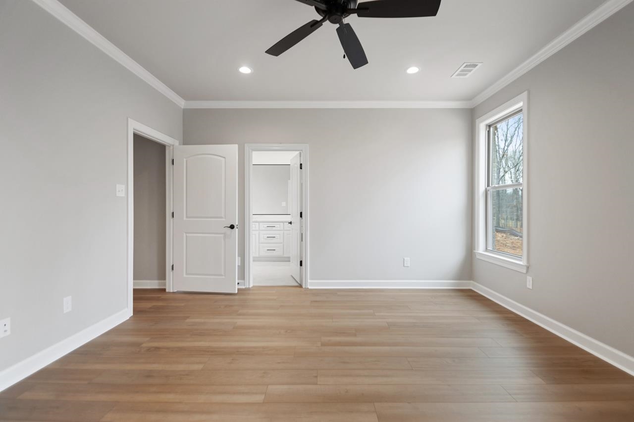 MILLERS GLENN - Residential