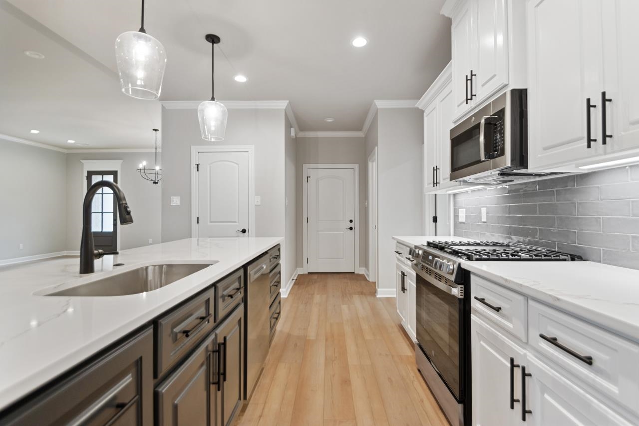 MILLERS GLENN - Residential