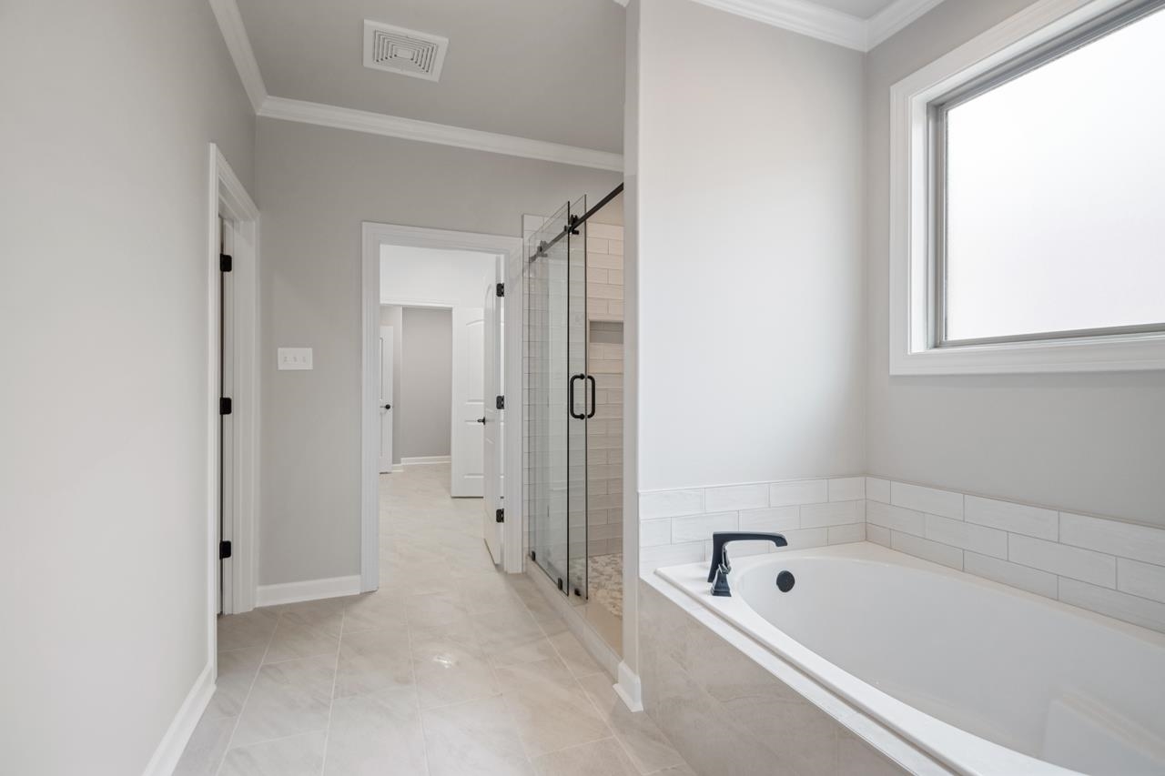 MILLERS GLENN - Residential