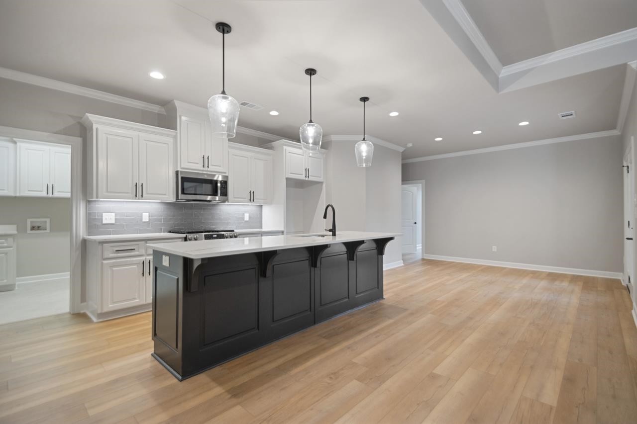 MILLERS GLENN - Residential