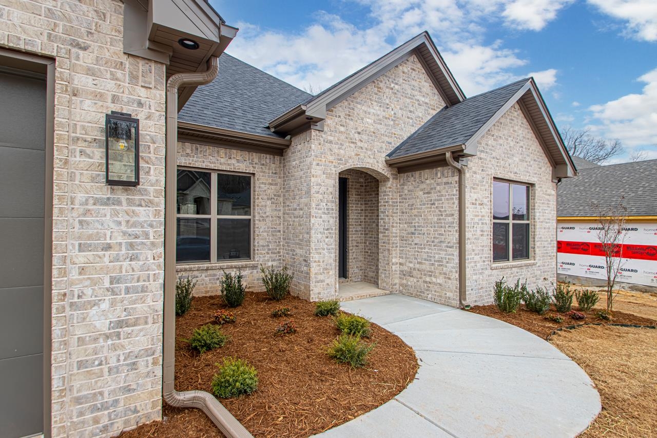 MILLERS GLENN - Residential