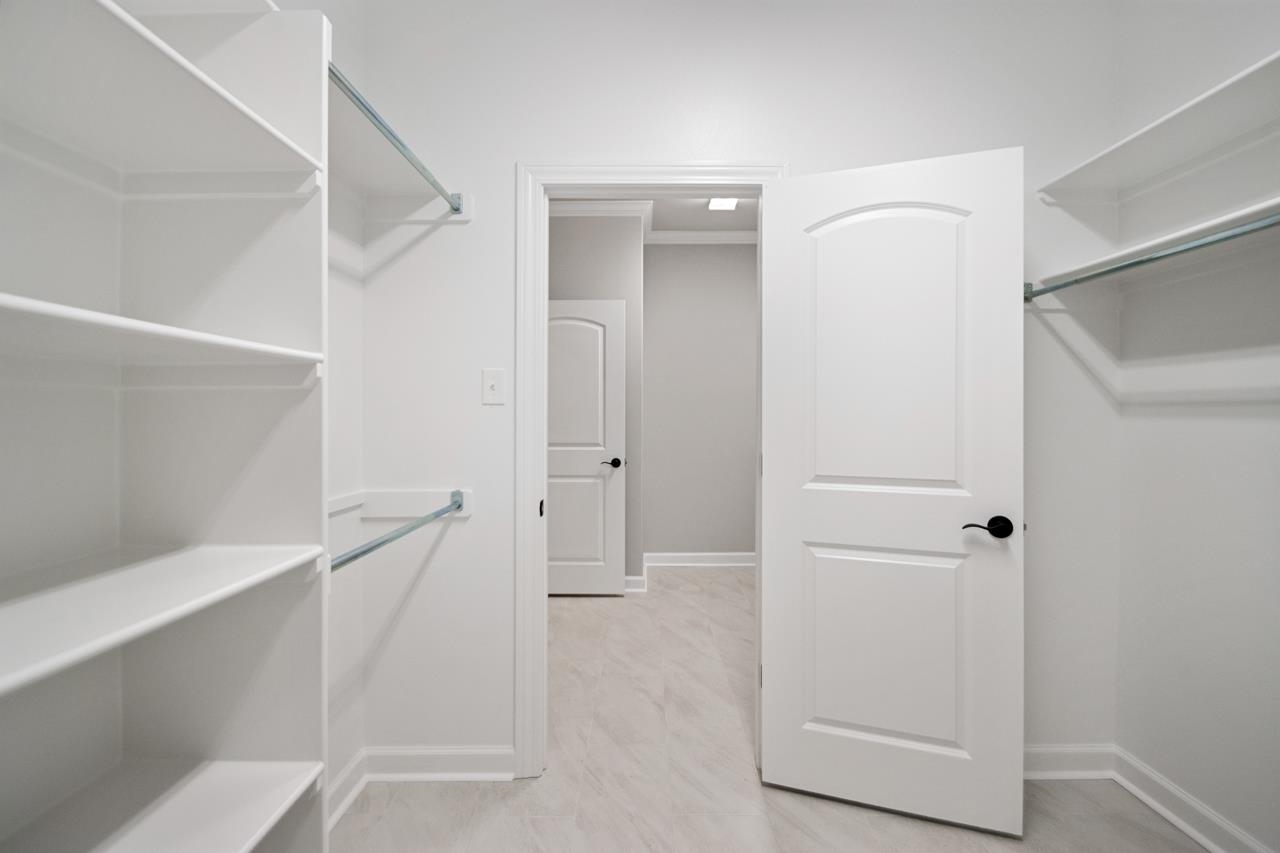 MILLERS GLENN - Residential