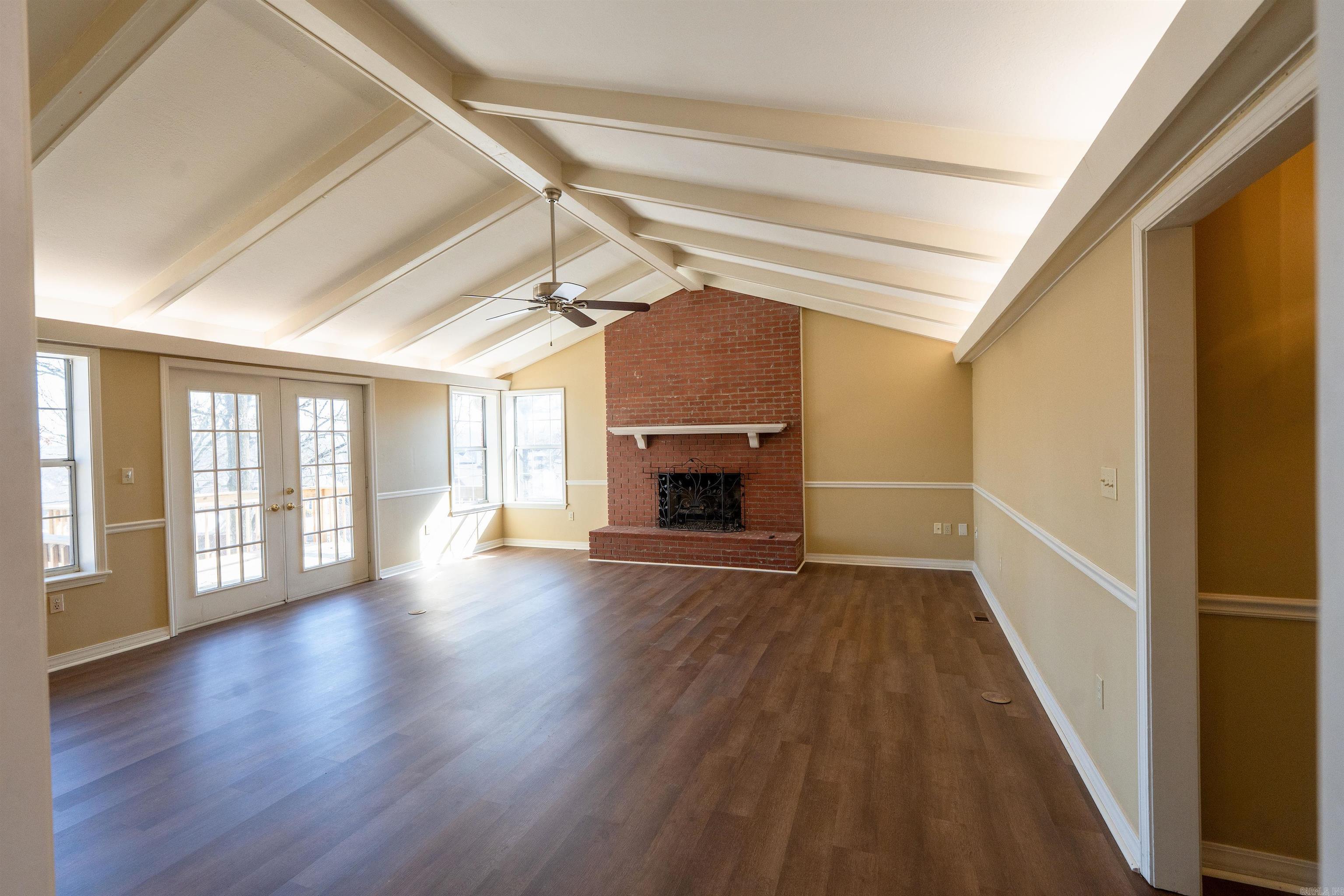 River Oaks River - Residential