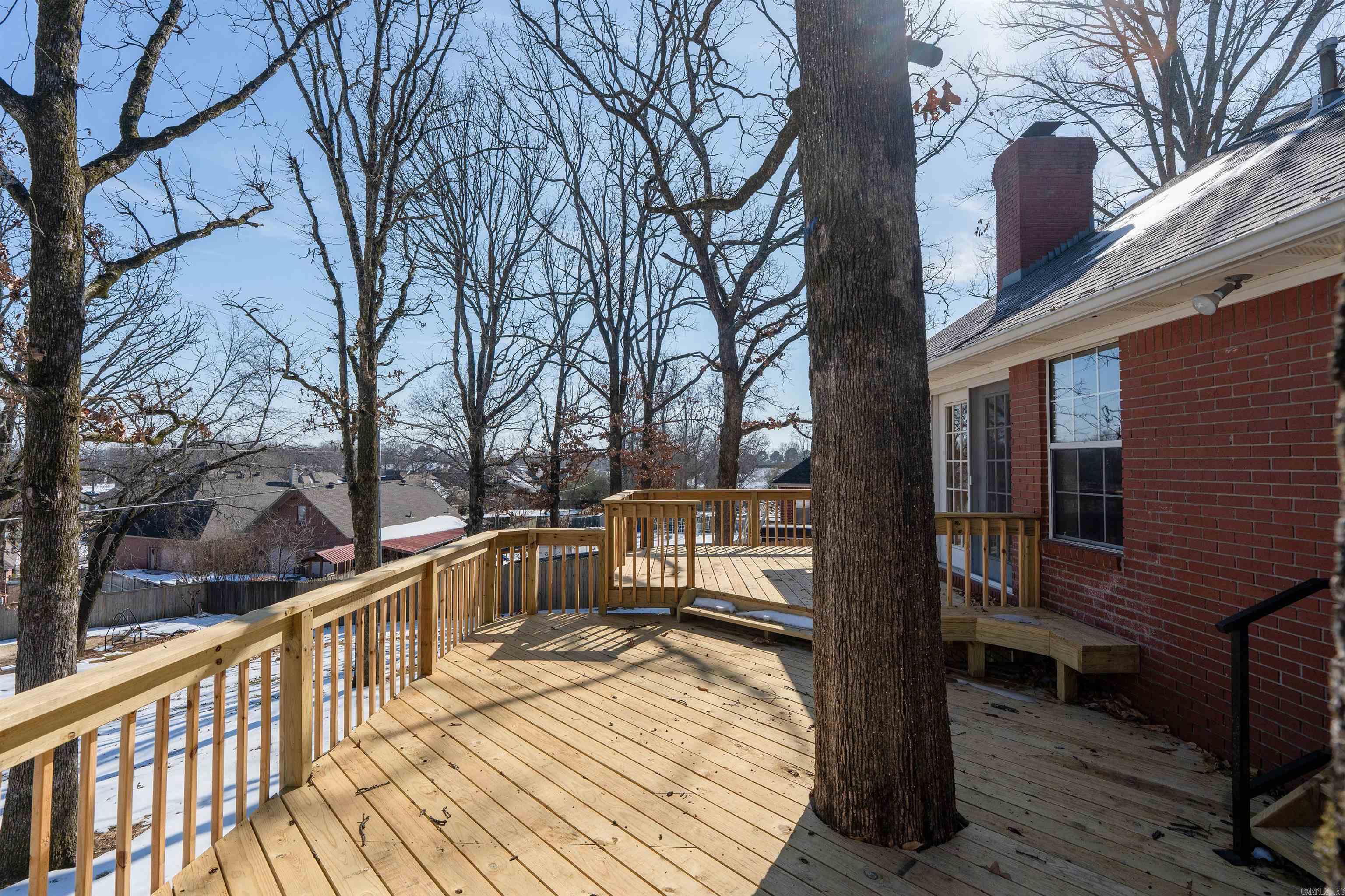 River Oaks River - Residential