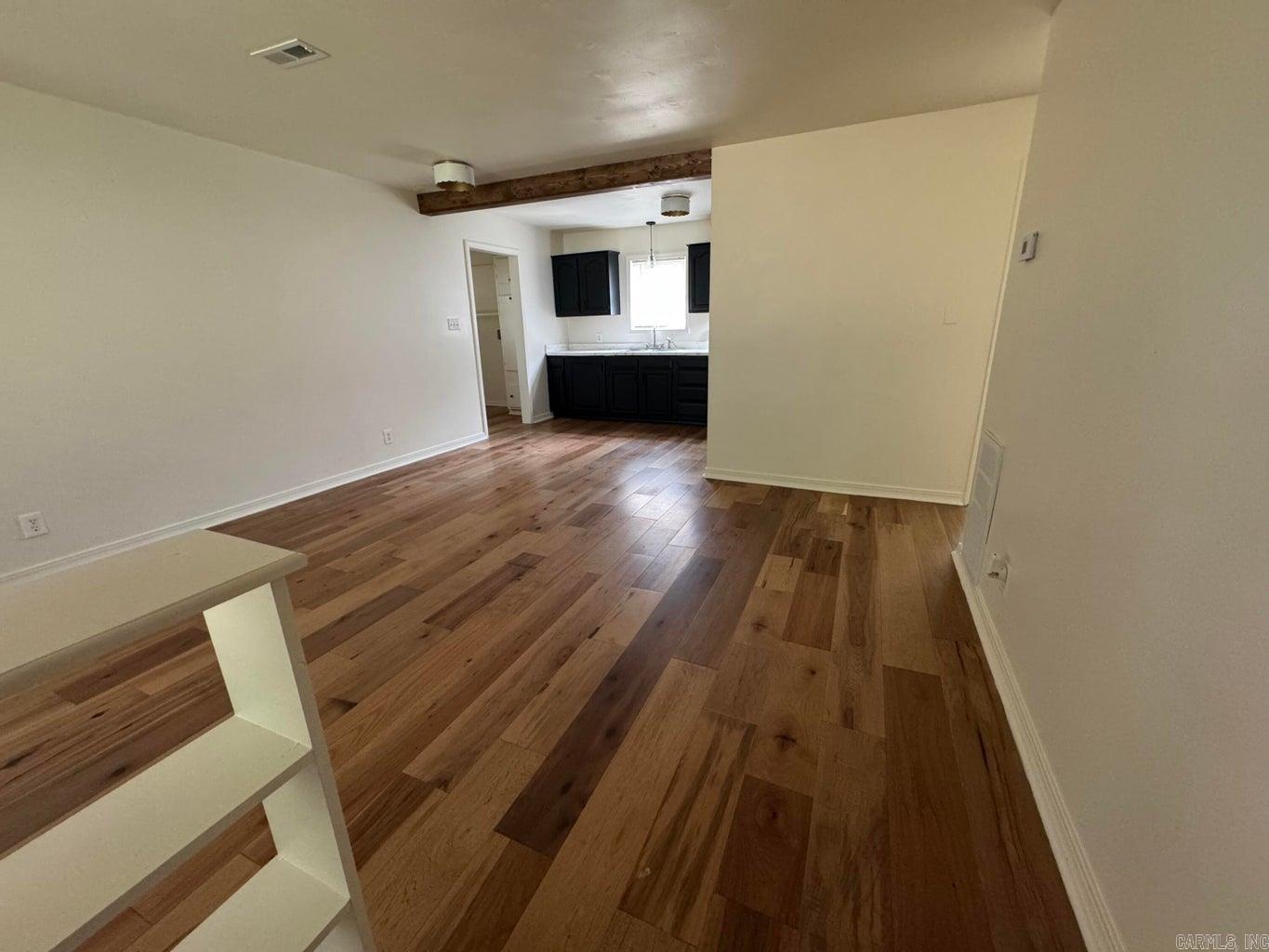 EIGHTH - Residential