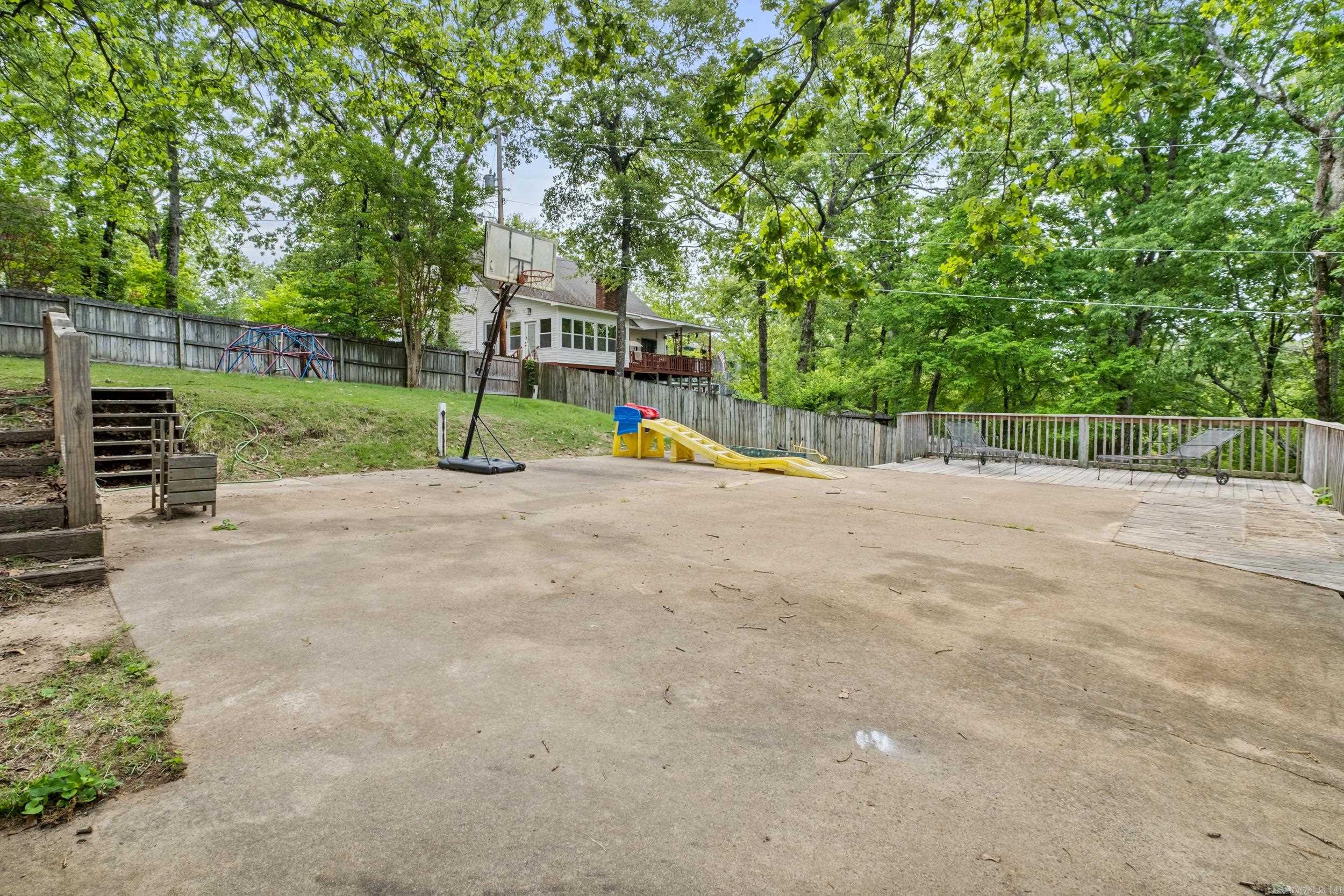 WINDSOR VALLEY ADDN - Residential