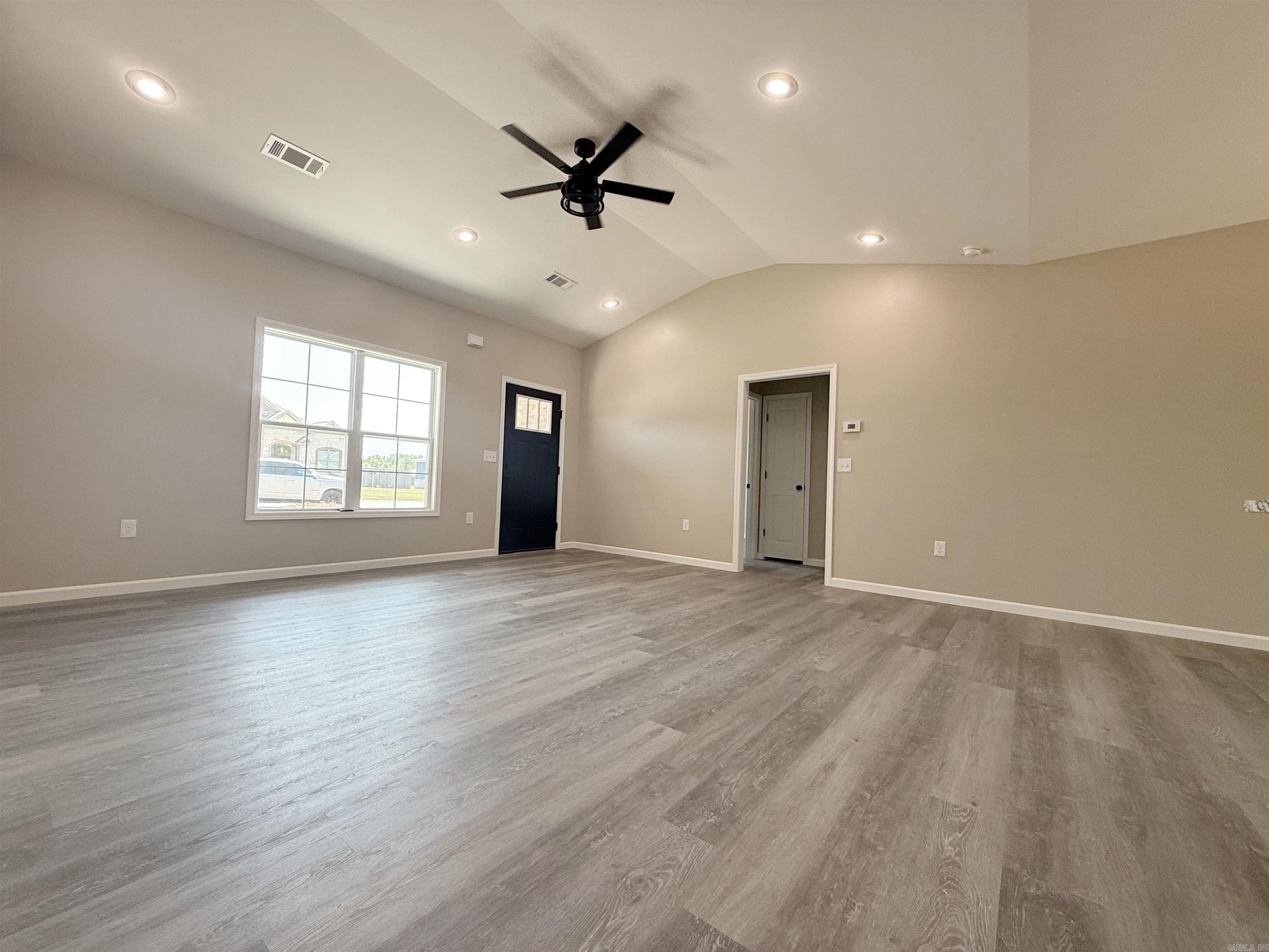 BUFFALO CREEK ESTATES - Residential