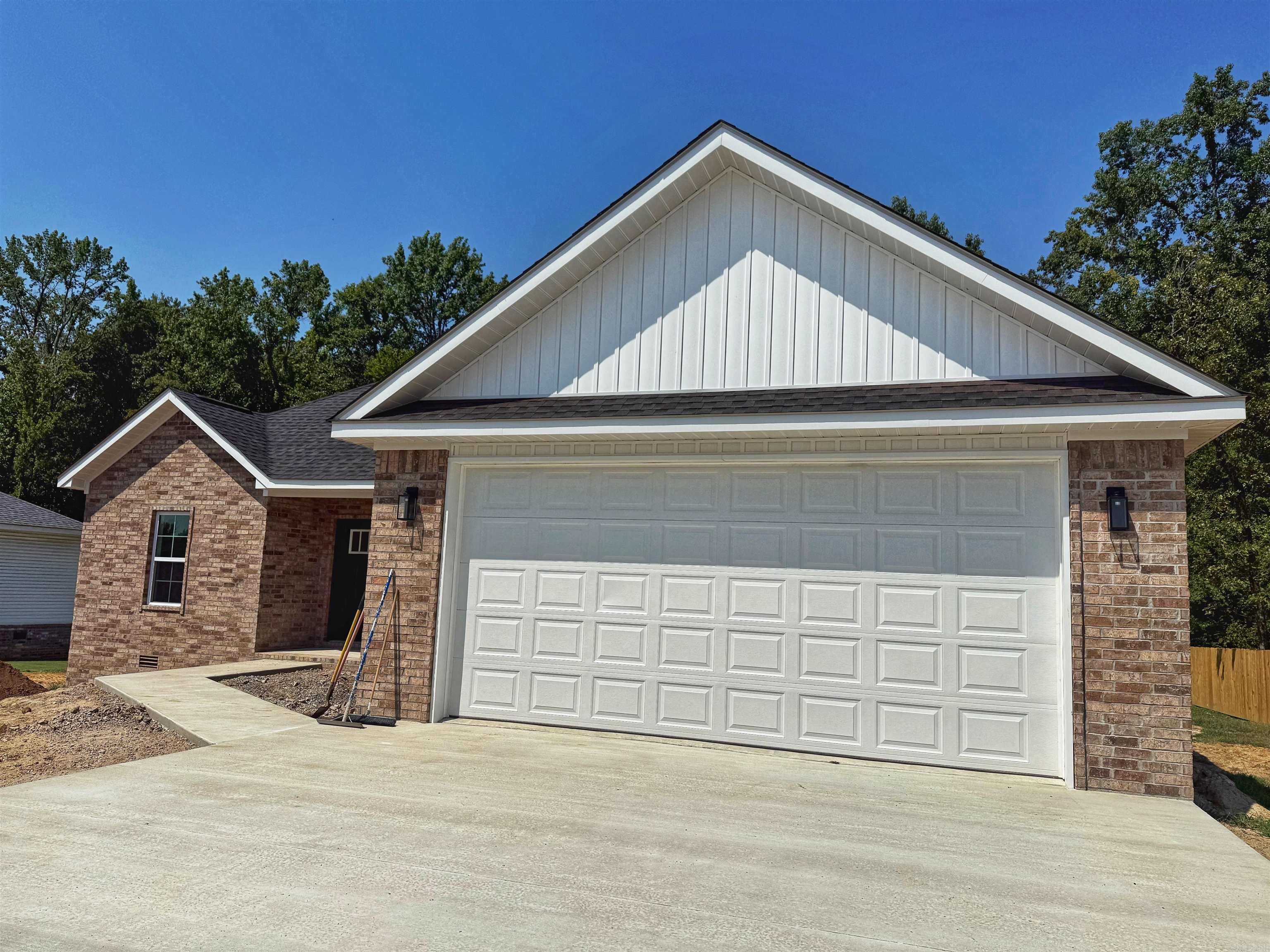 BUFFALO CREEK ESTATES - Residential