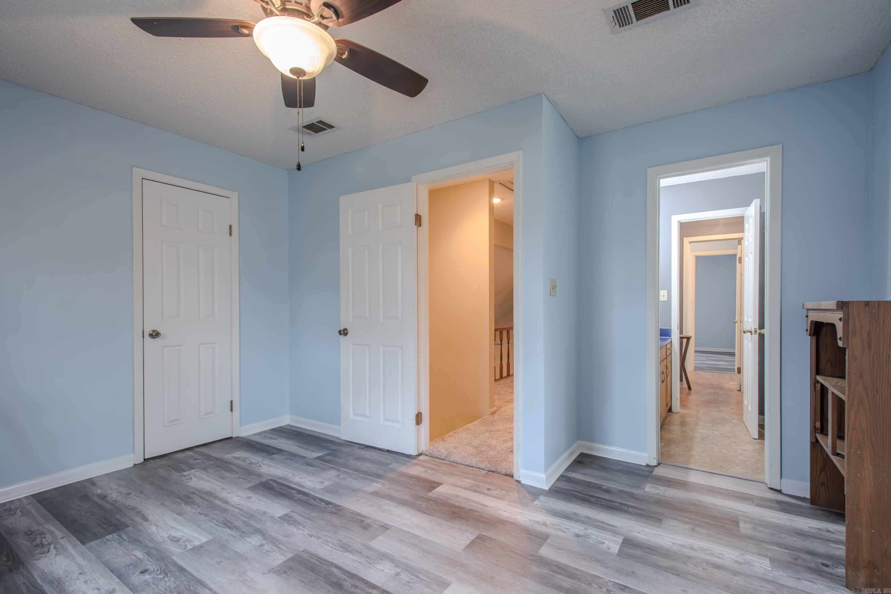 AMBER ACRES - Residential