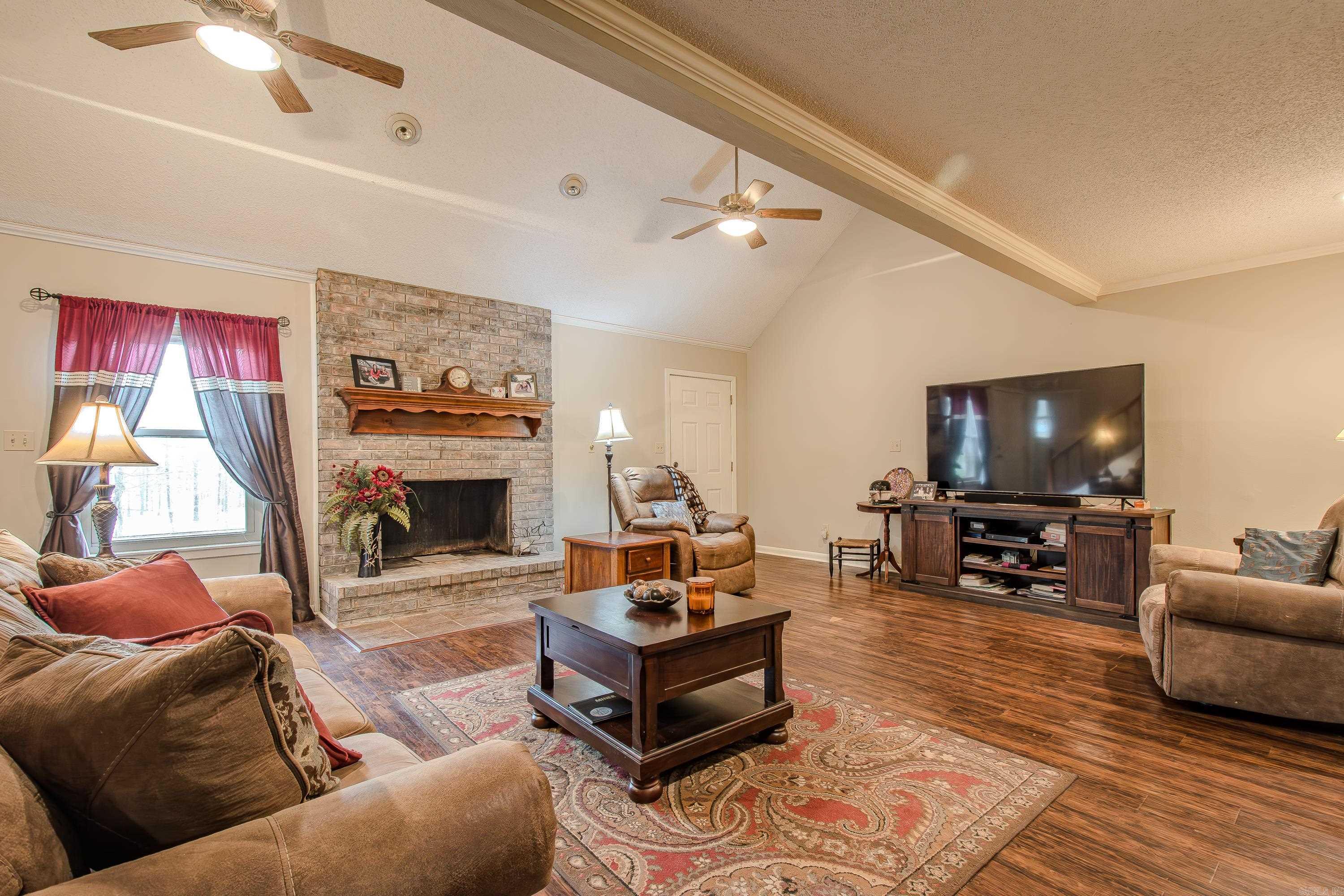 AMBER ACRES - Residential