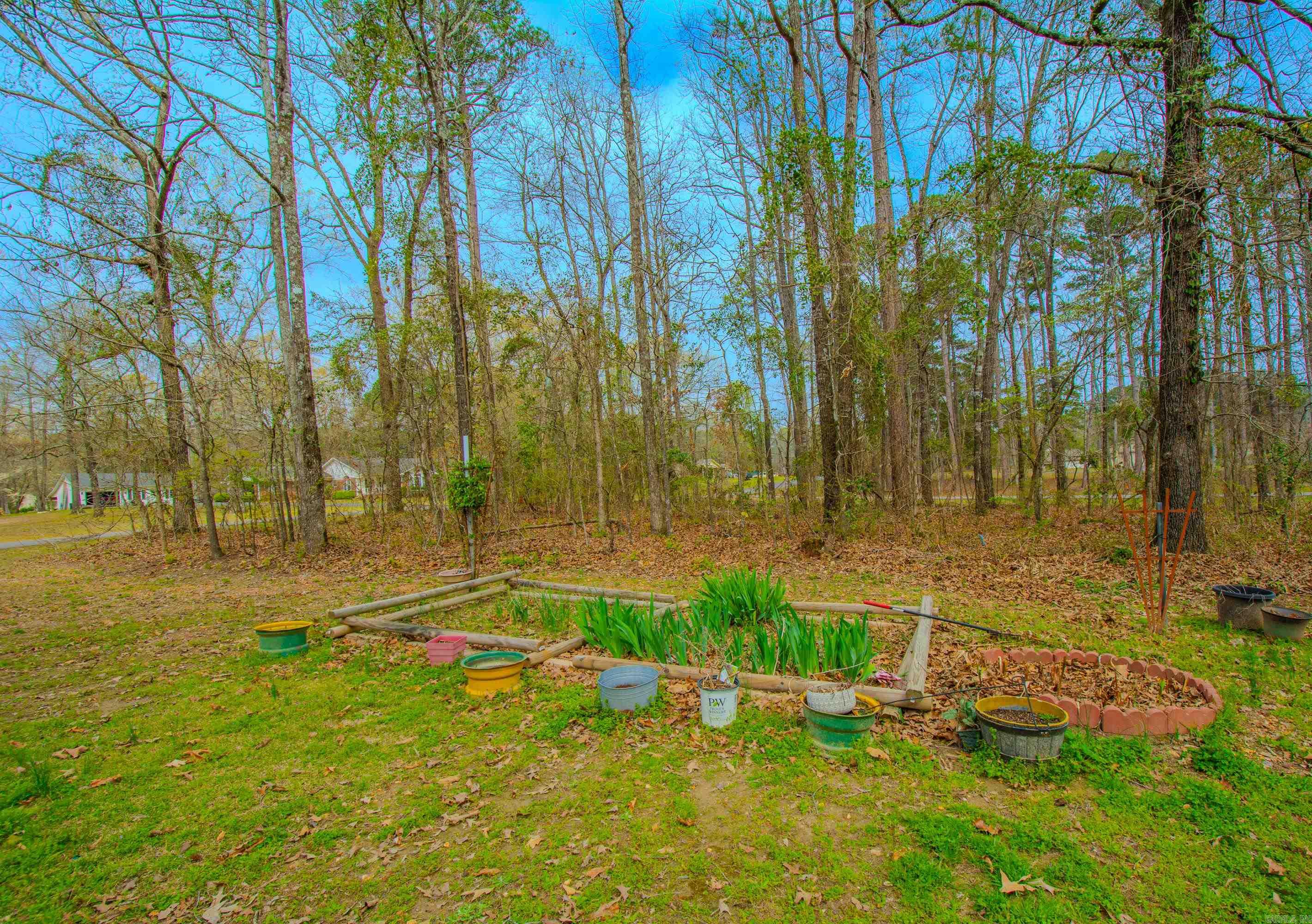 AMBER ACRES - Residential