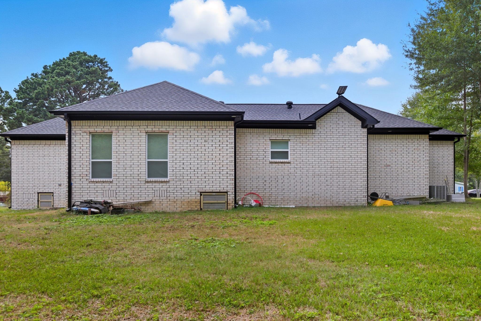 LANDSDALE GARDENS - Residential