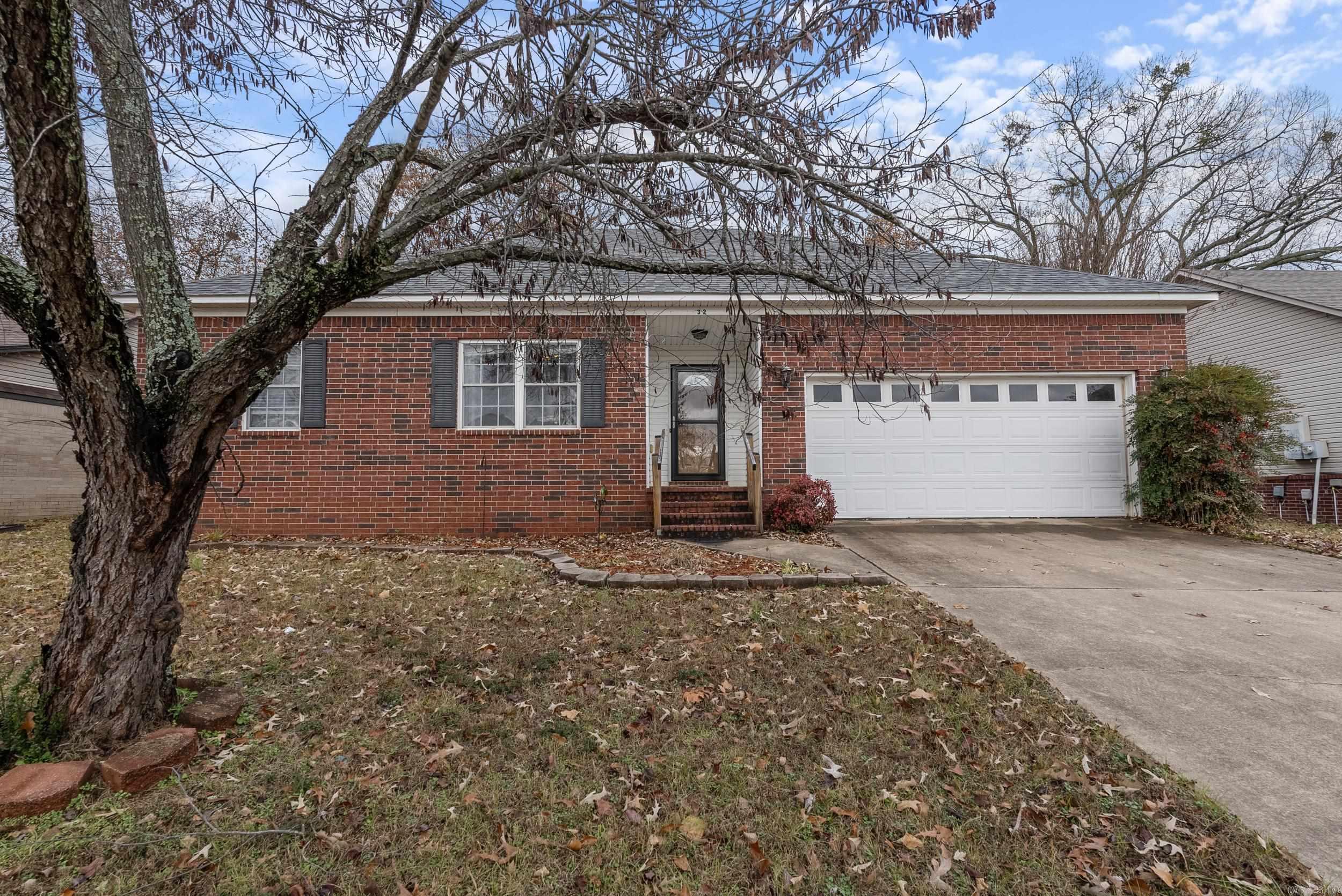 Move-in ready home in sought after Greenbrier neighborhood! This 3 bedroom, 2 bath home has beautiful curb appeal and easy access to Hwy 65, shopping, restaurants, and more! With an open kitchen/dining/living room combo that leads to a covered back patio, this beauty is perfect for family gatherings and entertaining. Large master bedroom and storage throughout, new roof and HVAC in 2021, new fence in 2023, new water heater in 2019.