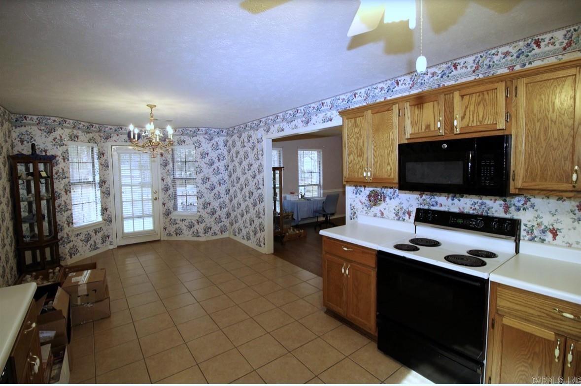 SWEETBRIER ESTATES - Residential