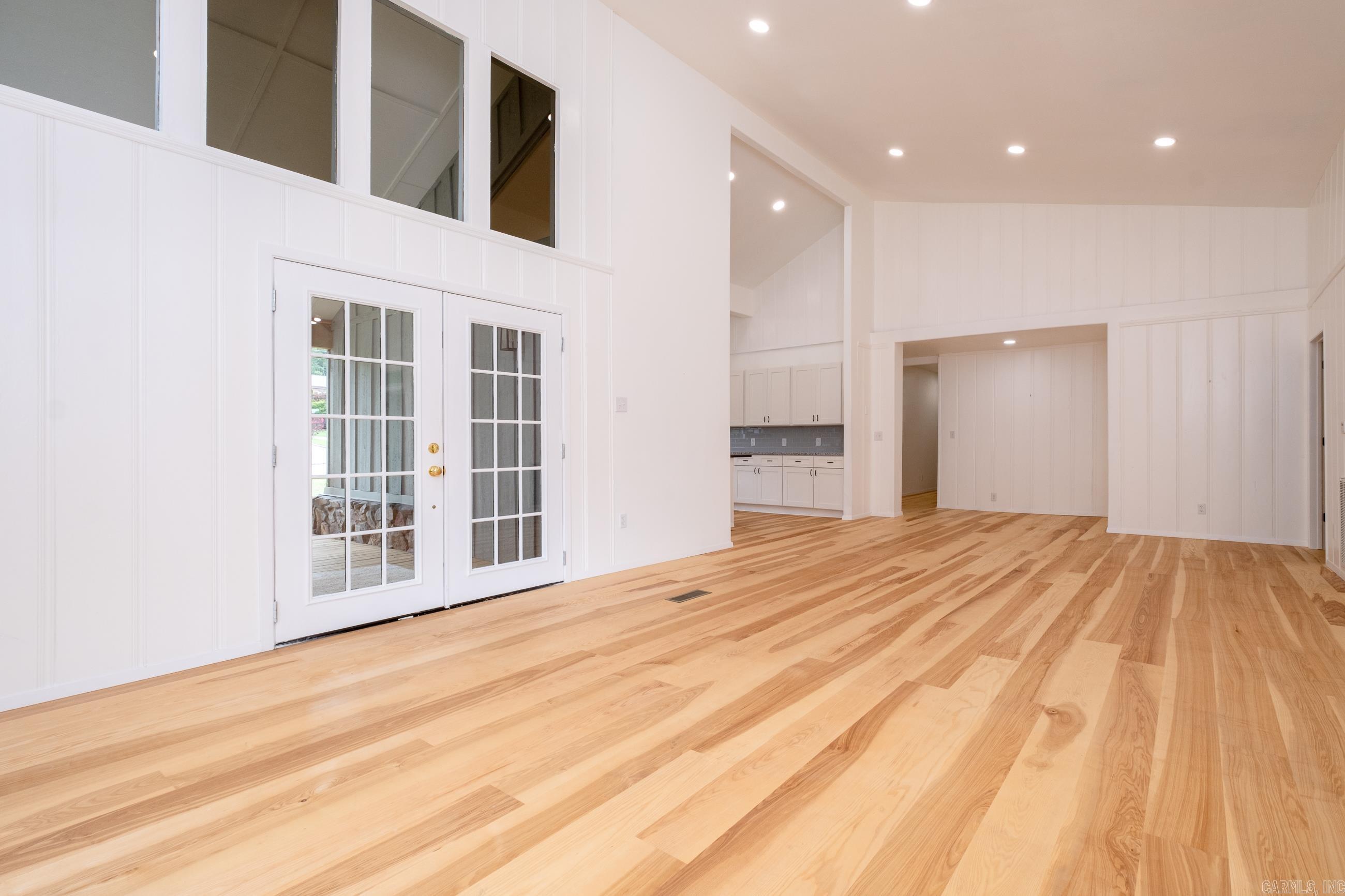 Metes & Bounds - Residential