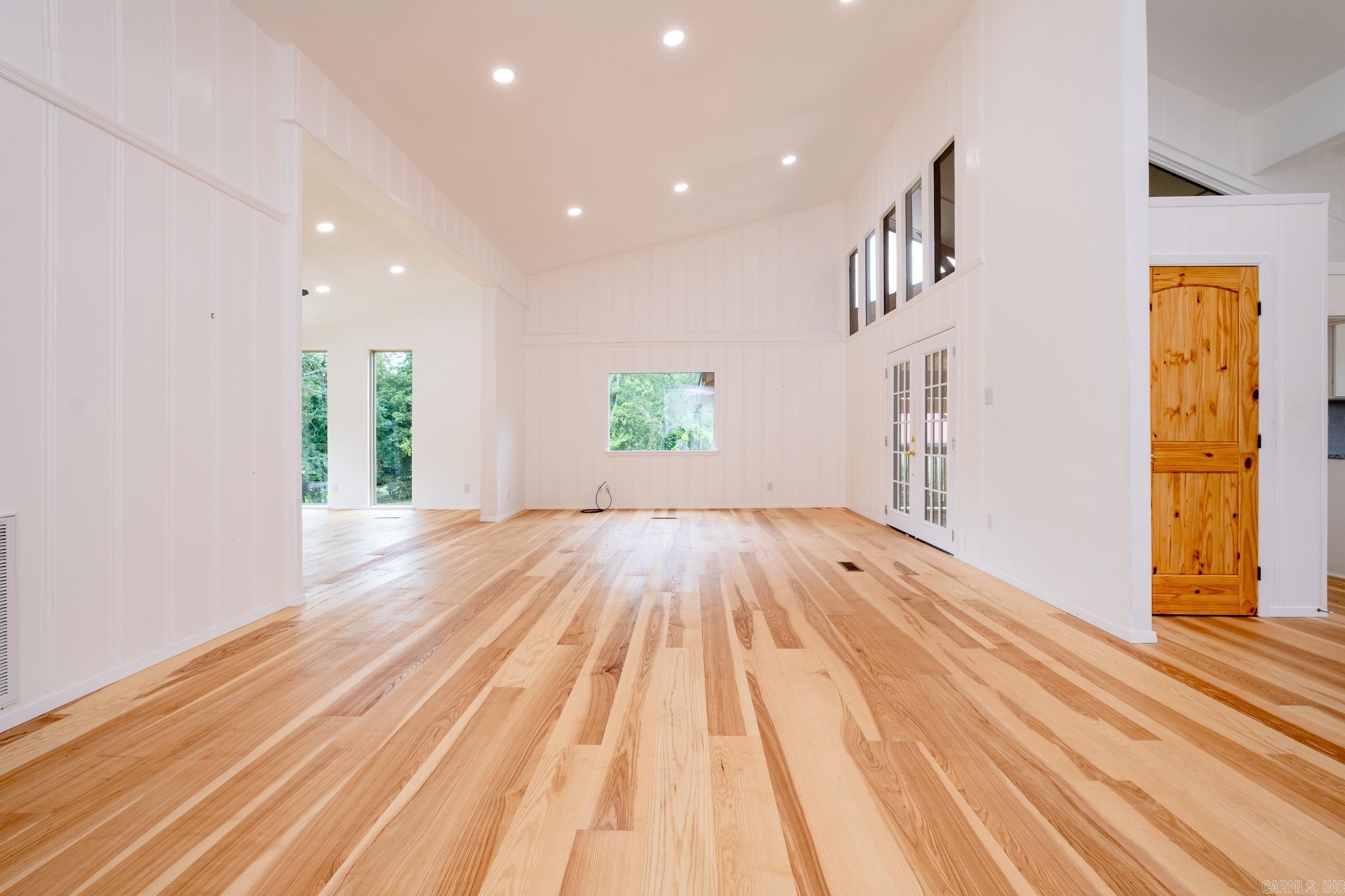 Metes & Bounds - Residential