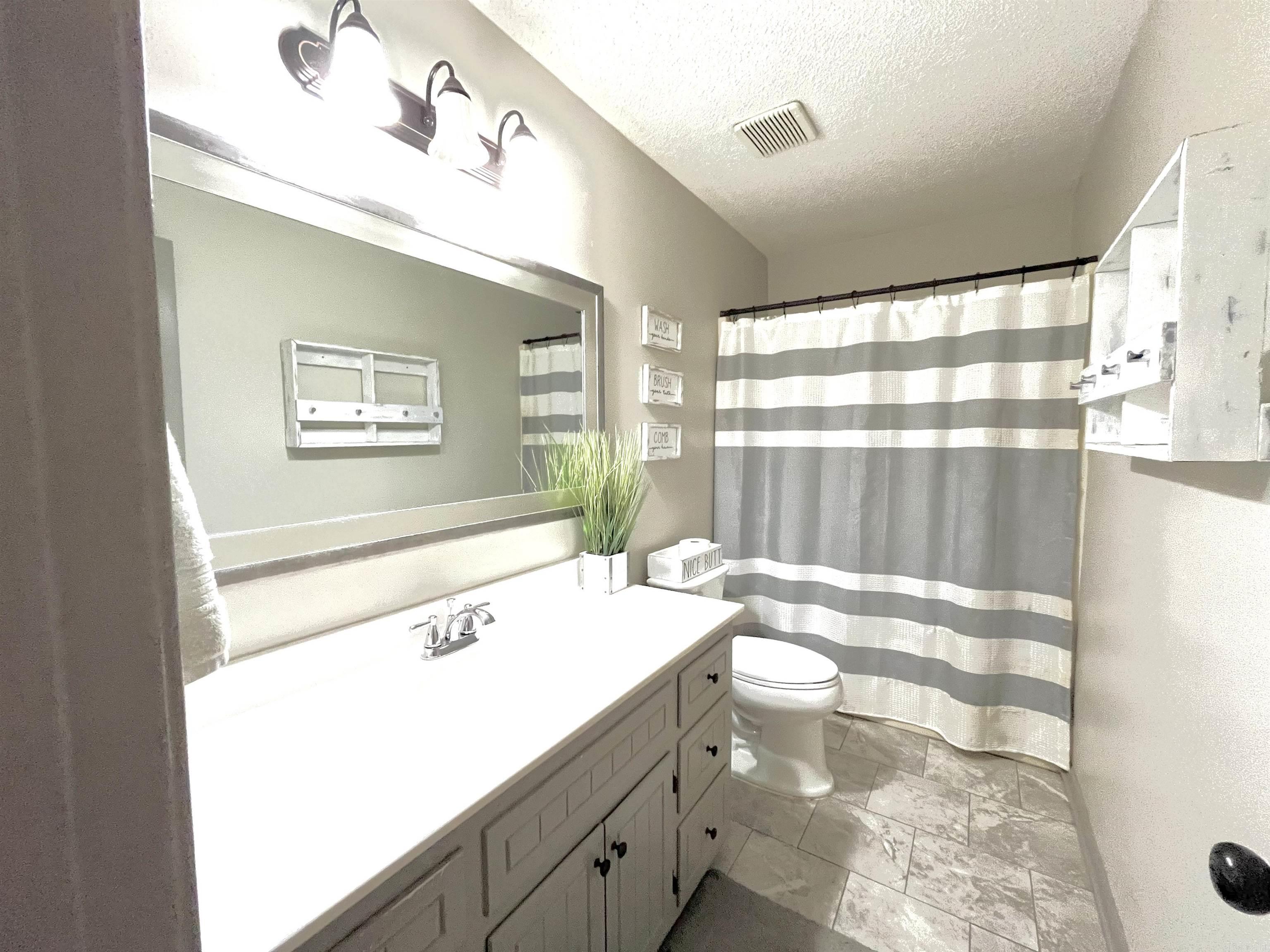 WEATHERSTONE - Residential