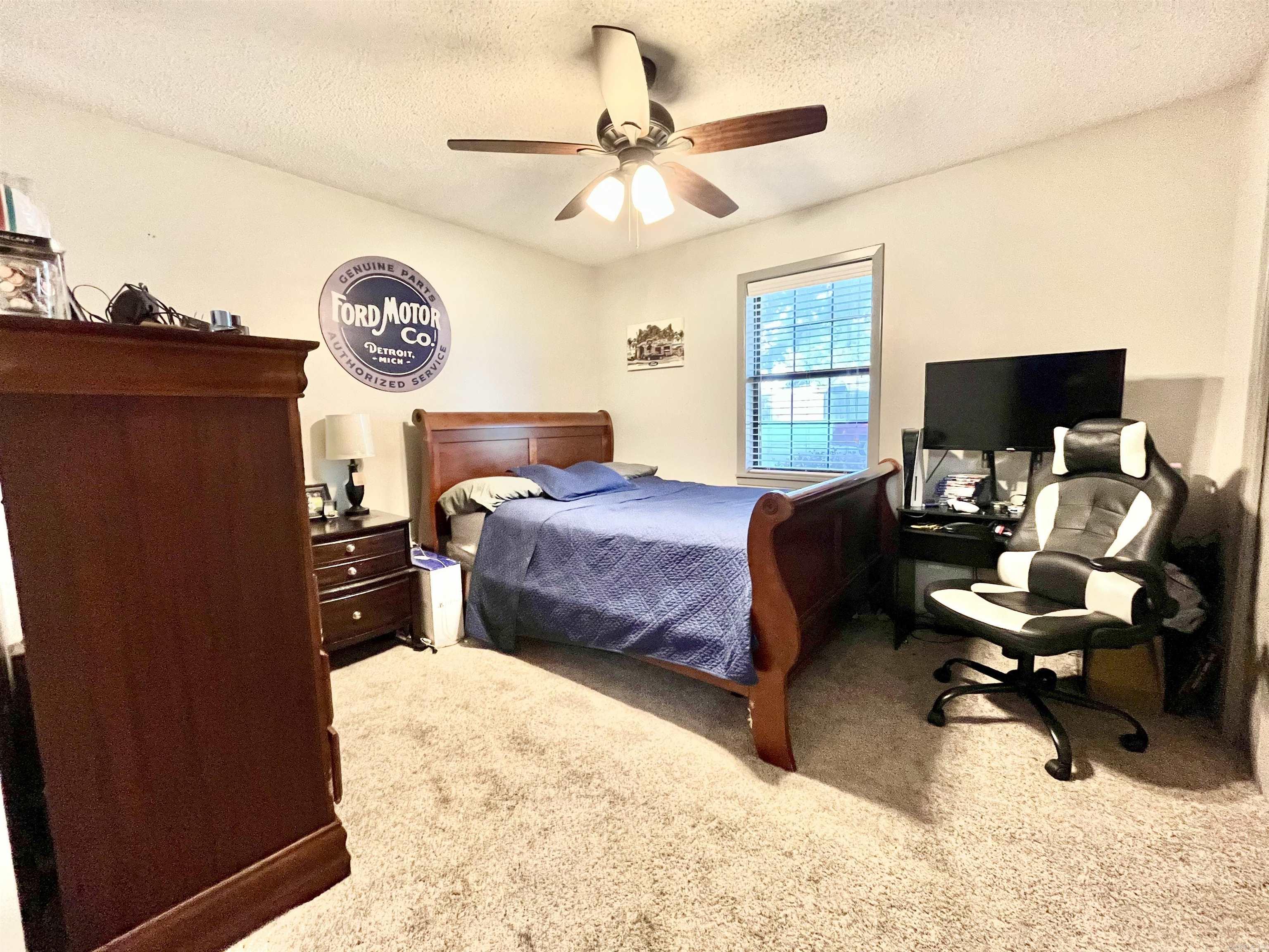 WEATHERSTONE - Residential