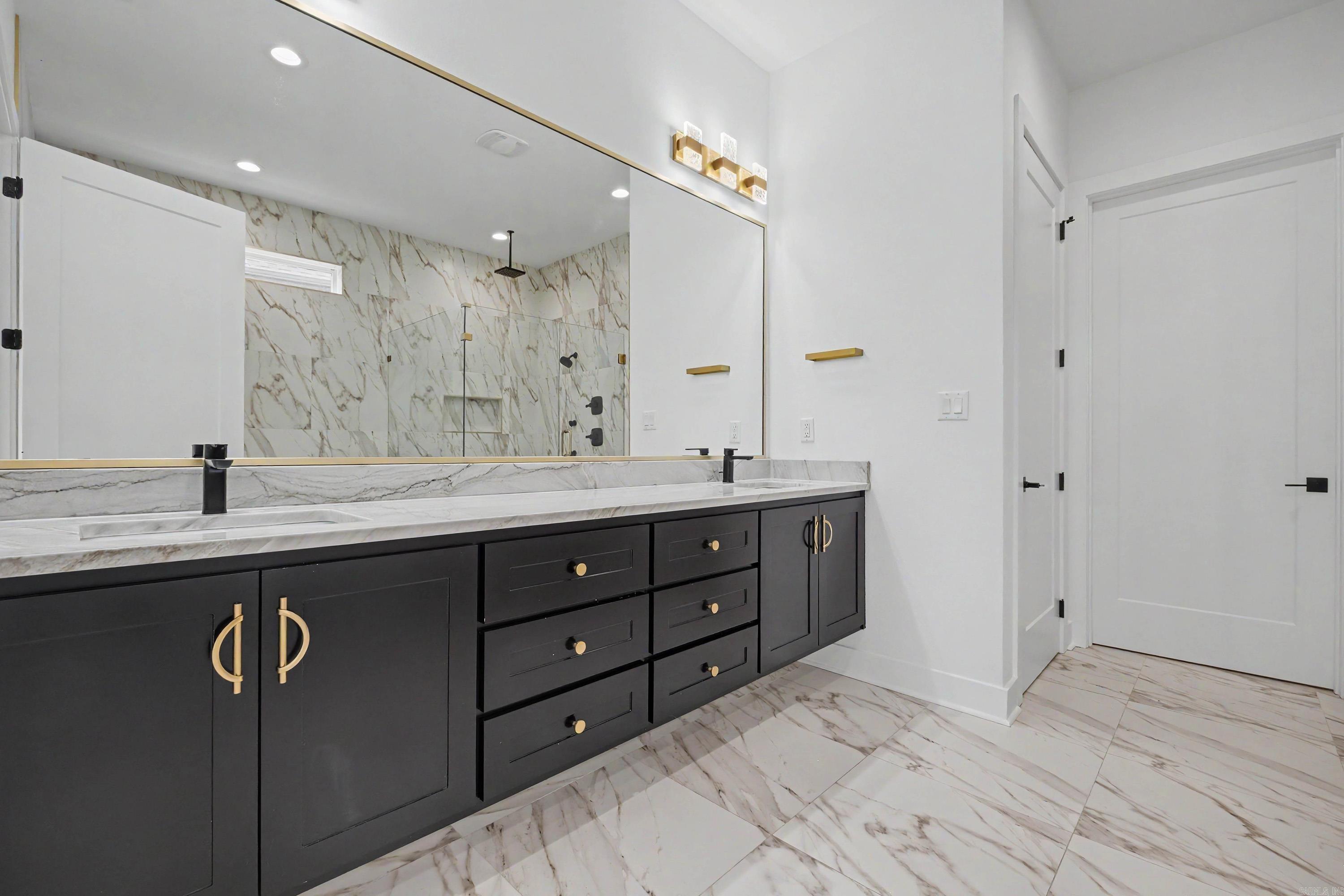 FLETCHER VALLEY "FLETCHER RIDGE" - Residential