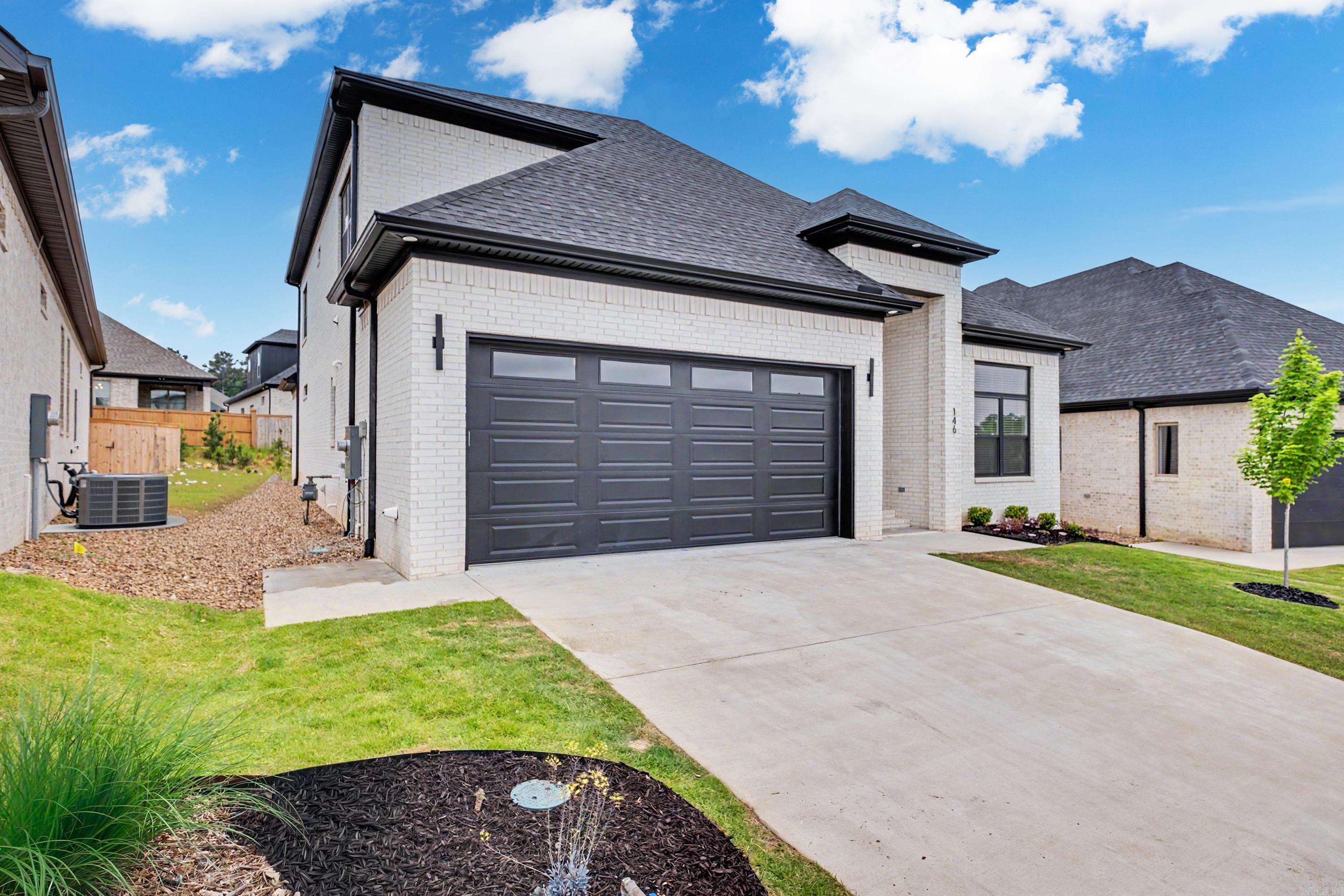 FLETCHER VALLEY "FLETCHER RIDGE" - Residential