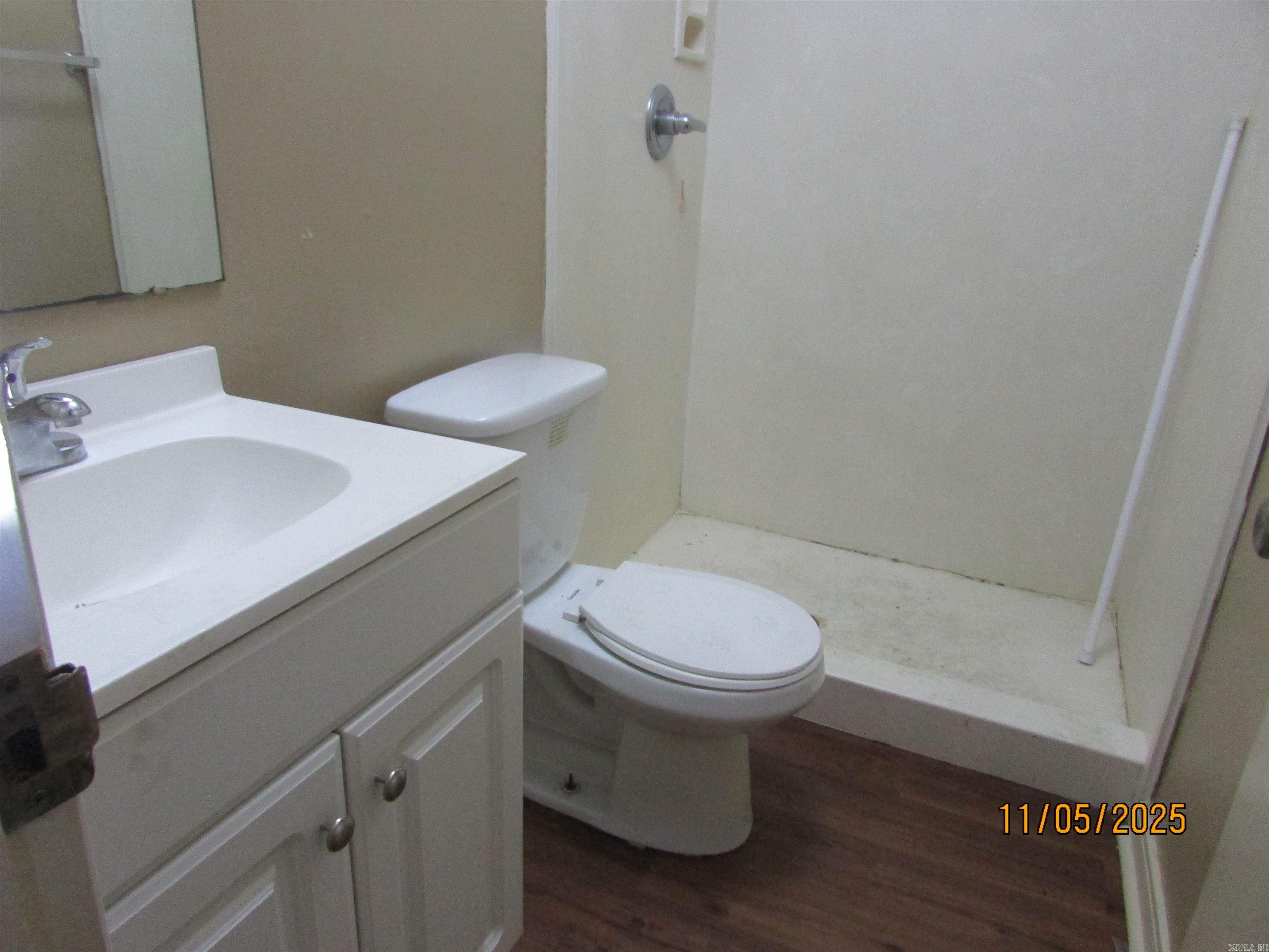 MEADOWLARK - Residential