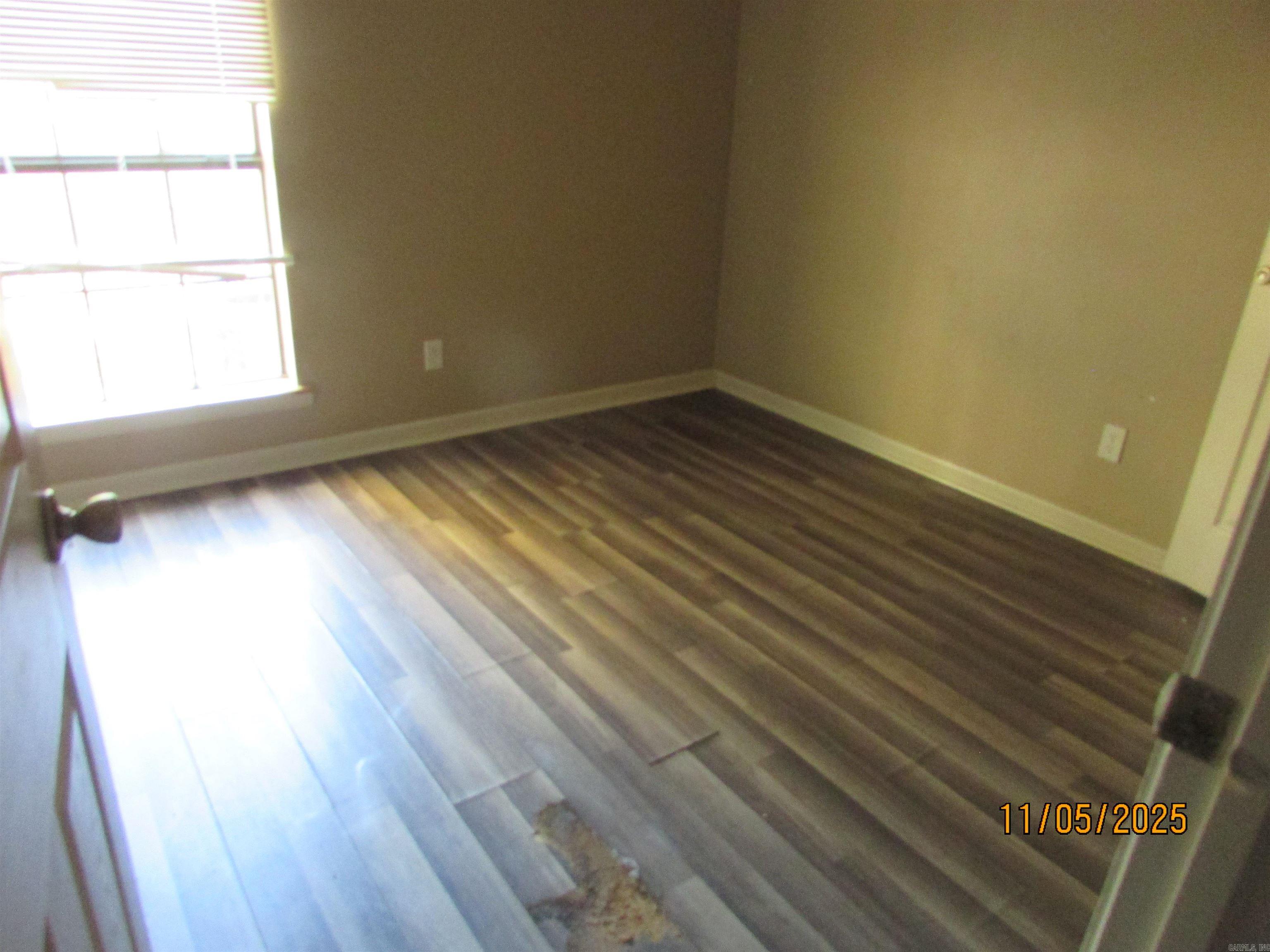 MEADOWLARK - Residential