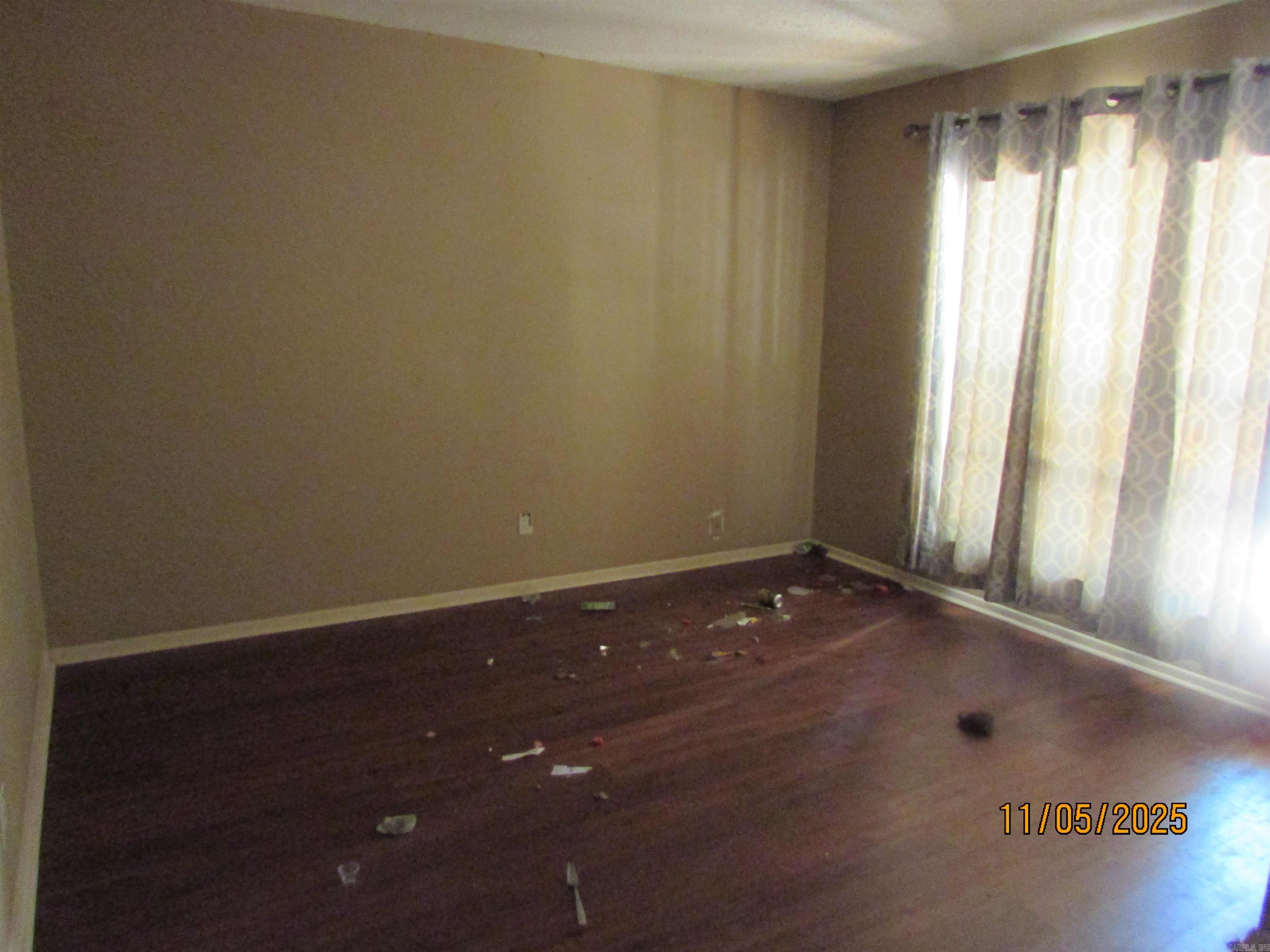 MEADOWLARK - Residential