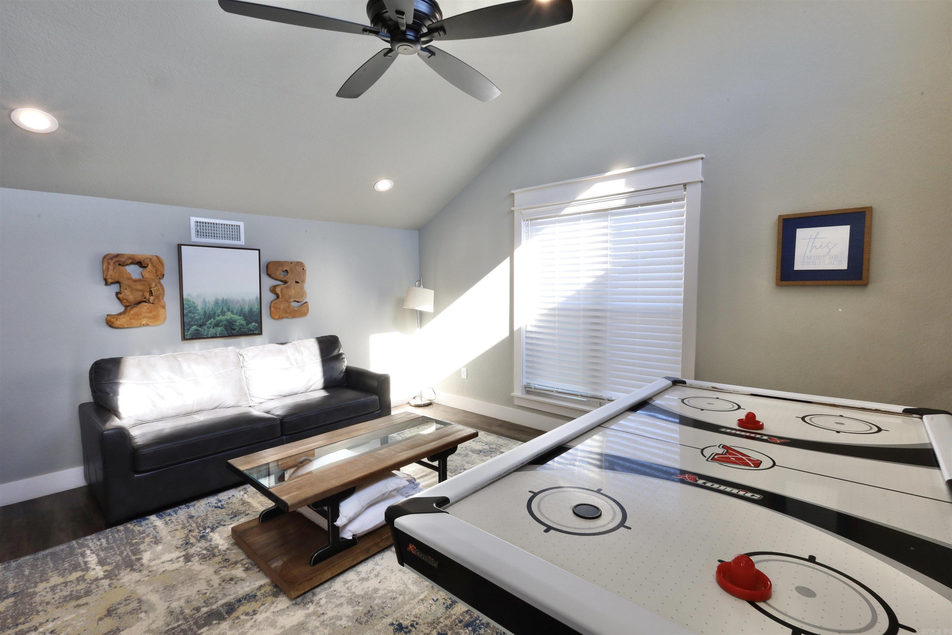 Jordans Bend at Caddos - Residential