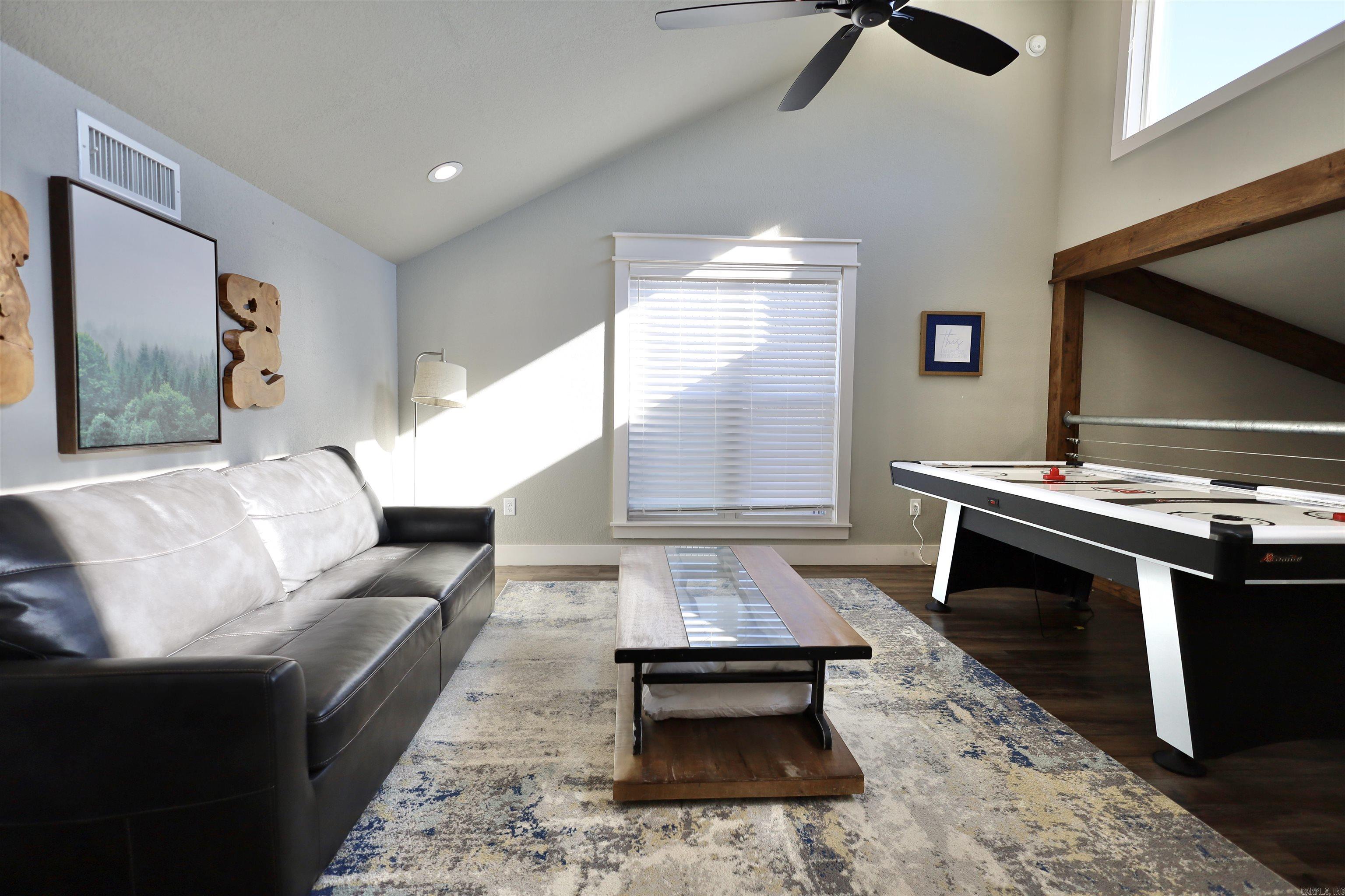 Jordans Bend at Caddos - Residential