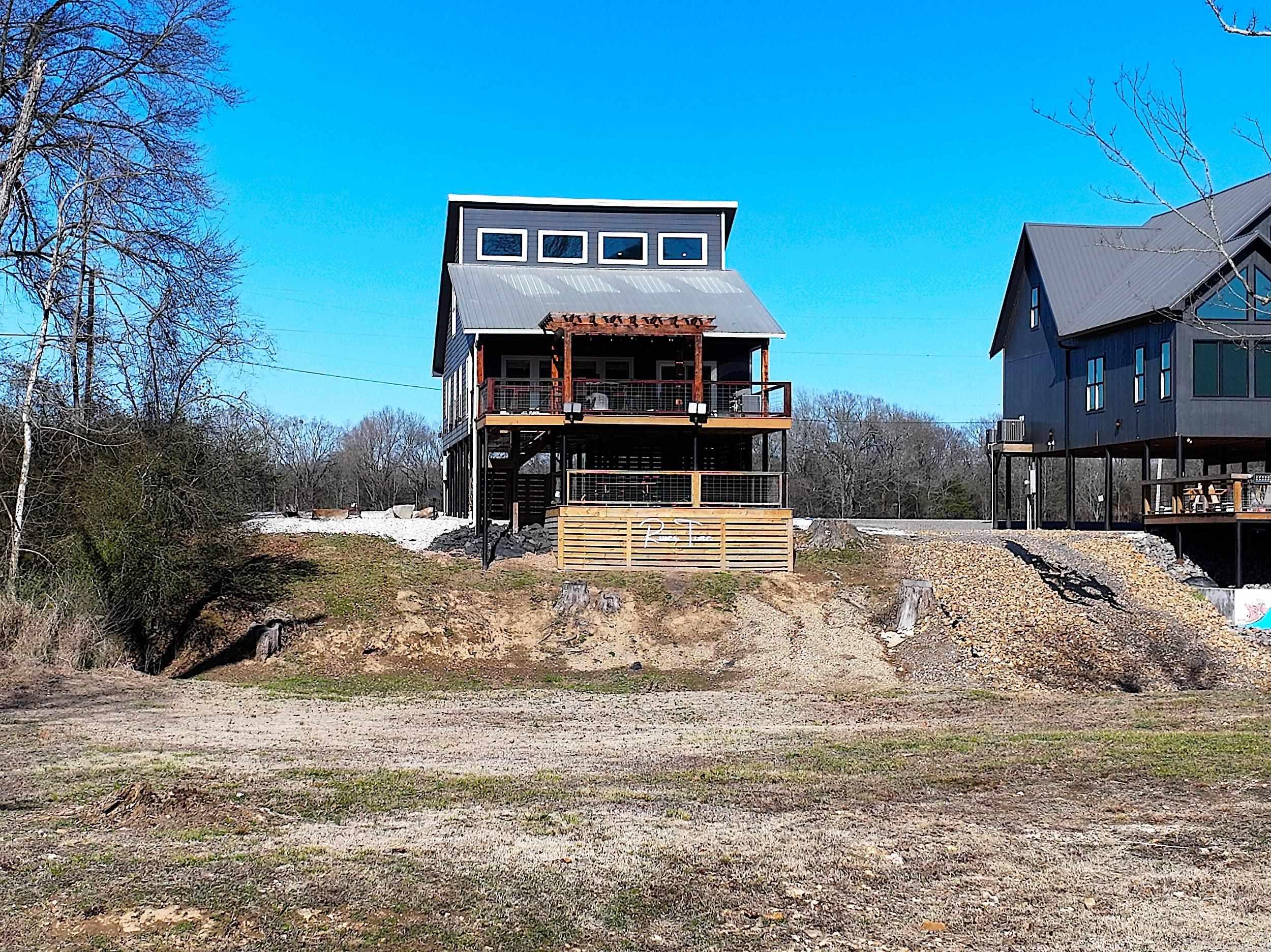 Jordans Bend at Caddos - Residential