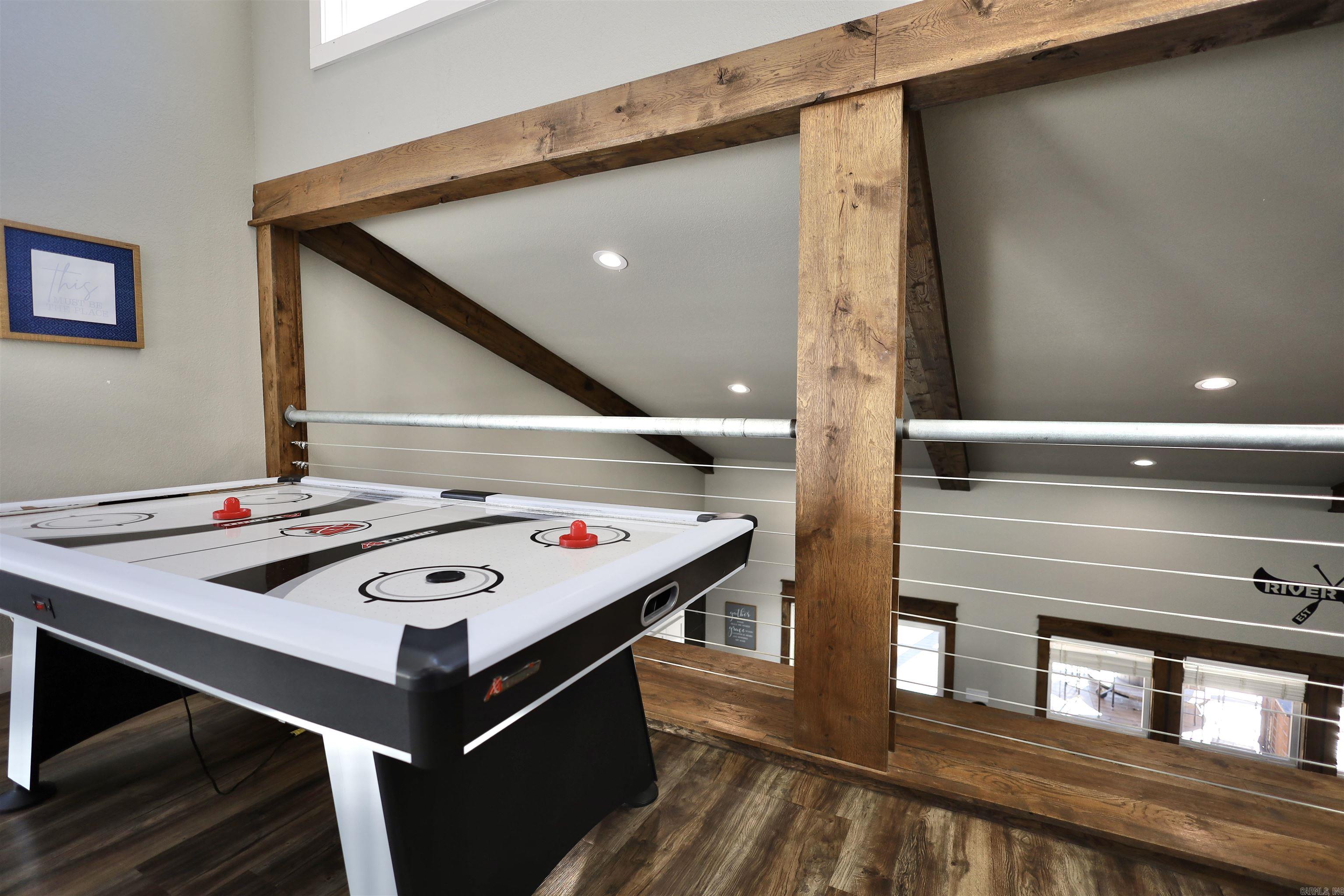 Jordans Bend at Caddos - Residential