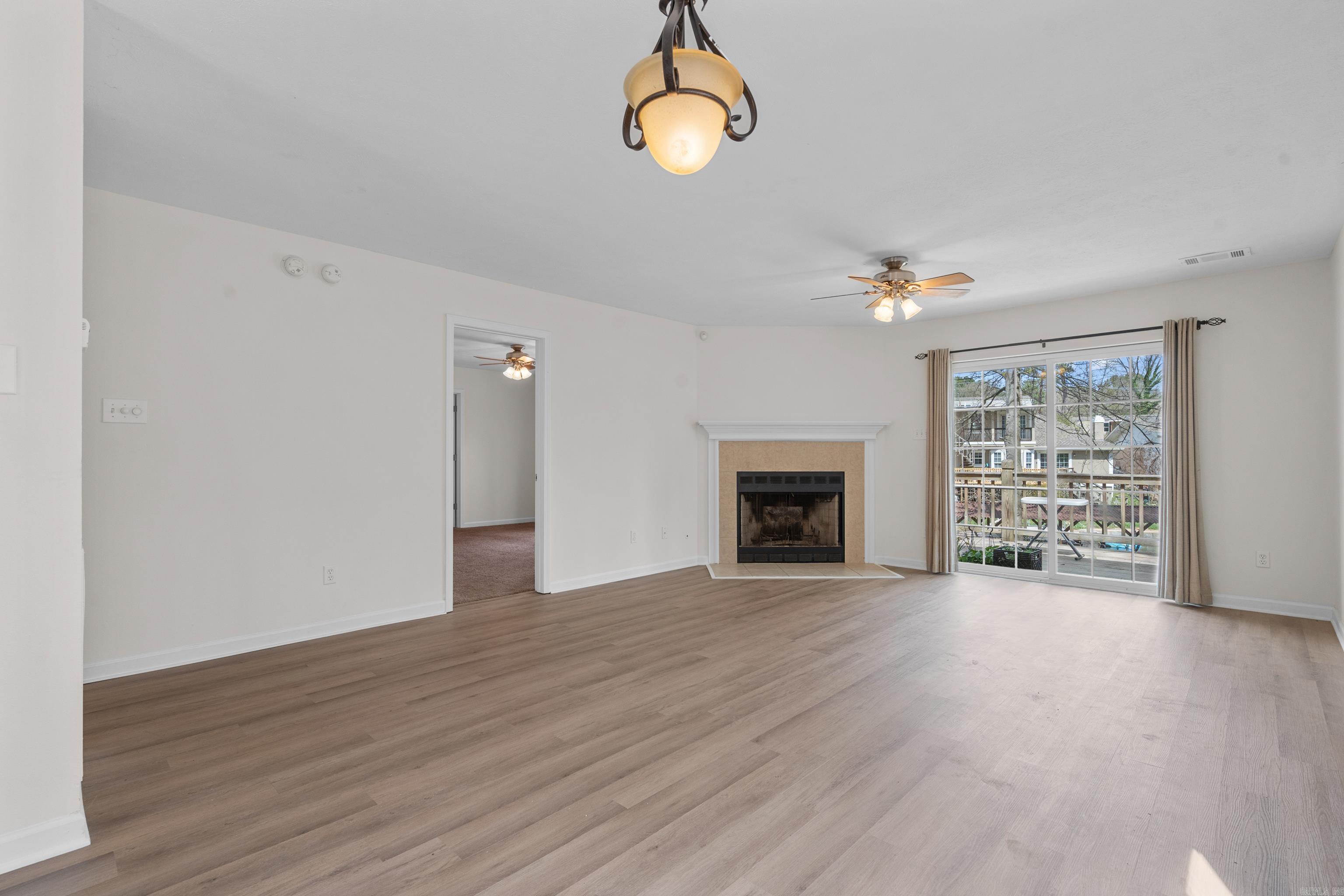 HOUSER-BANDY - Residential
